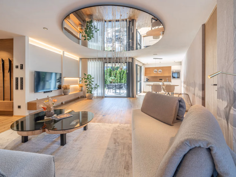 Superior Apartment