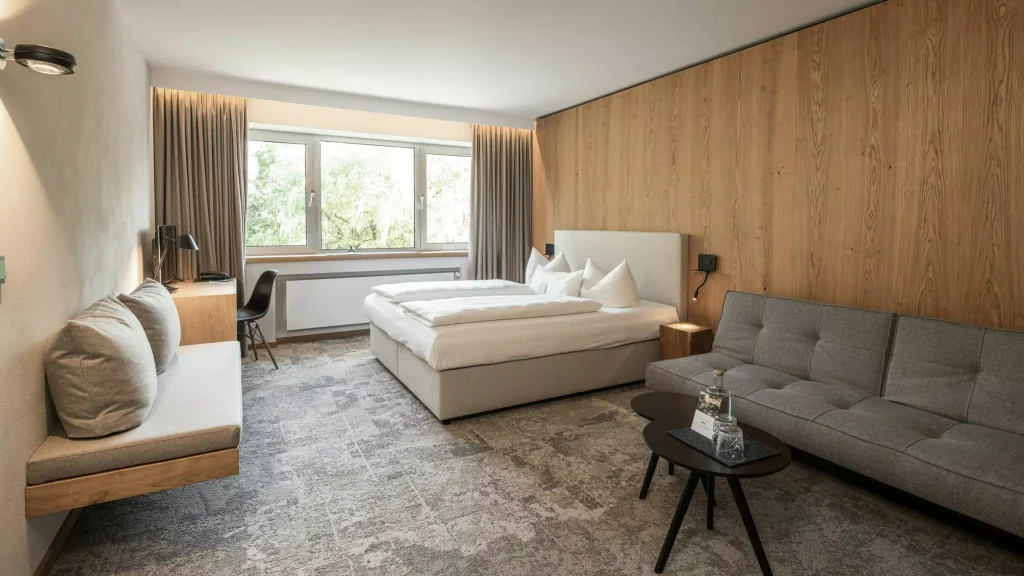 Double Room Ursprung