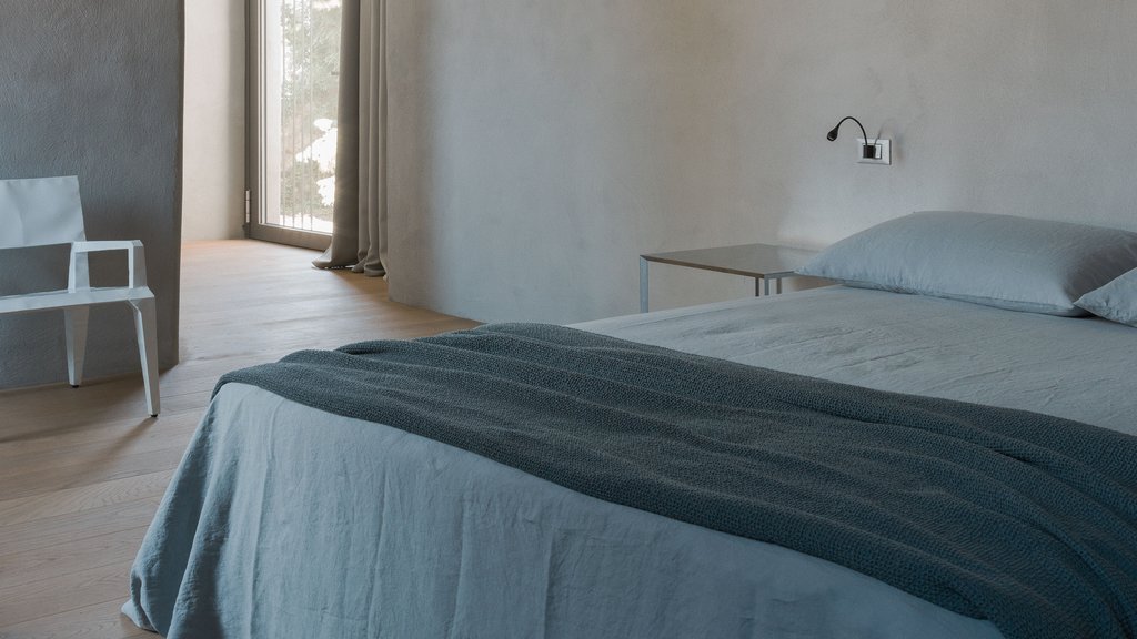 Superior room with courtyard view