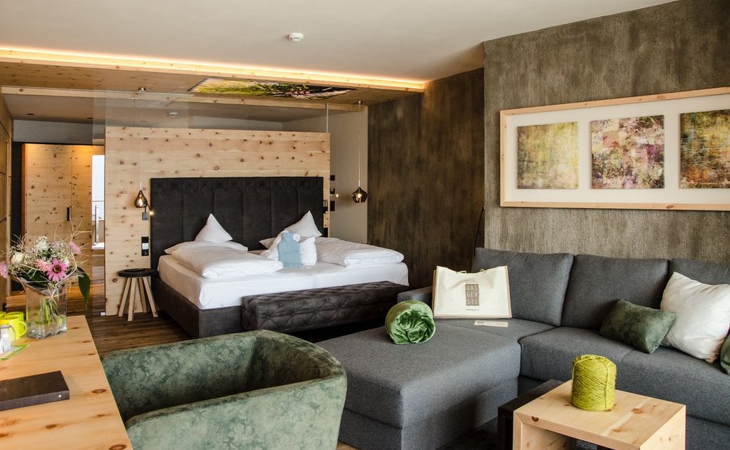 CURON Suite
