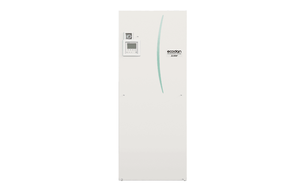 En Mitsubishi Electric Ecodan värmepump, modell Zubadan, stående mot en vit bakgrund. Enheten är vit med en grön böjd linje och en display på framsidan. Designad för energieffektiv uppvärmning av byggnader.