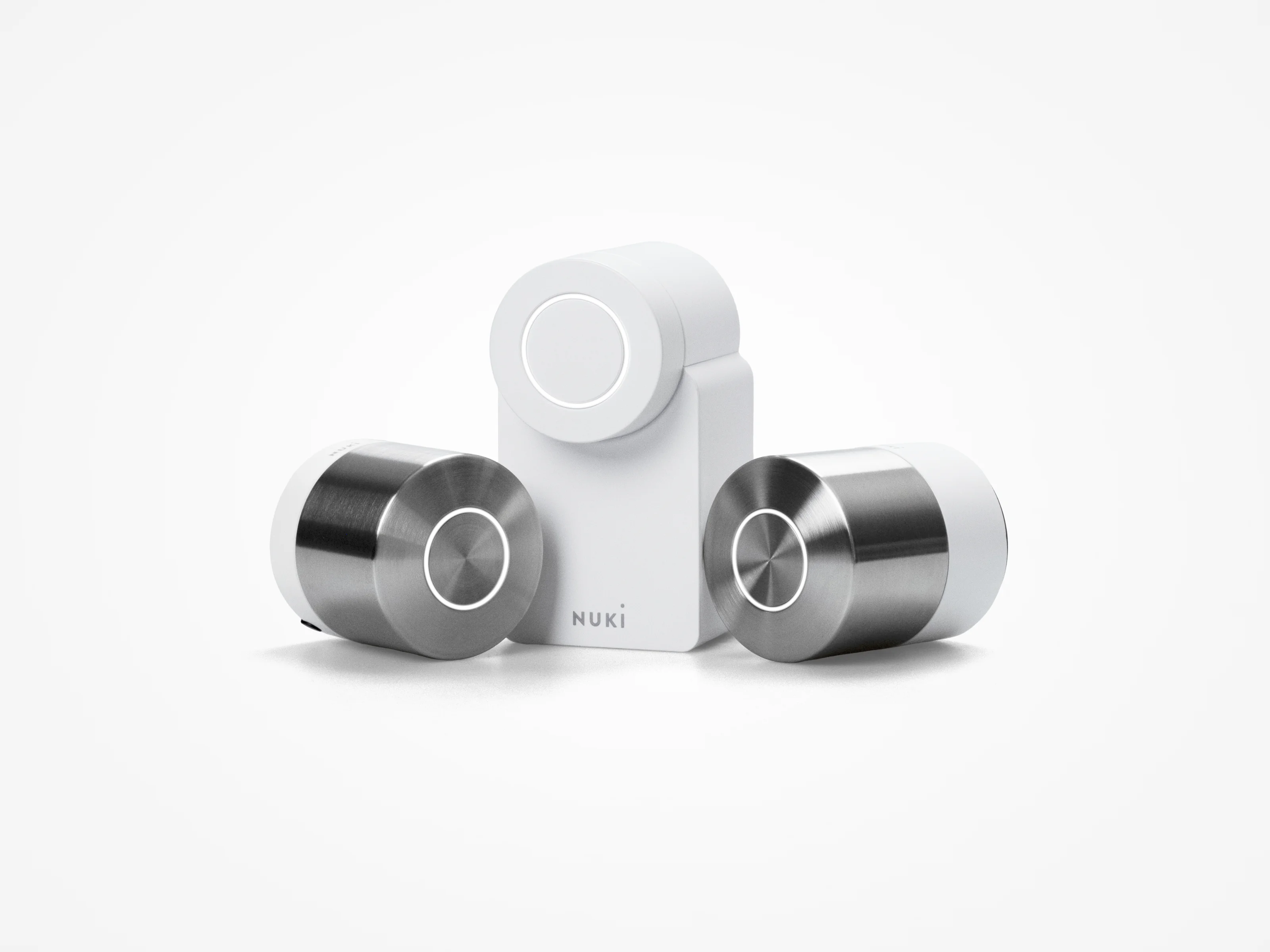 The new Generation of Smart Locks Go, Pro and Ultra in front of a white background.
