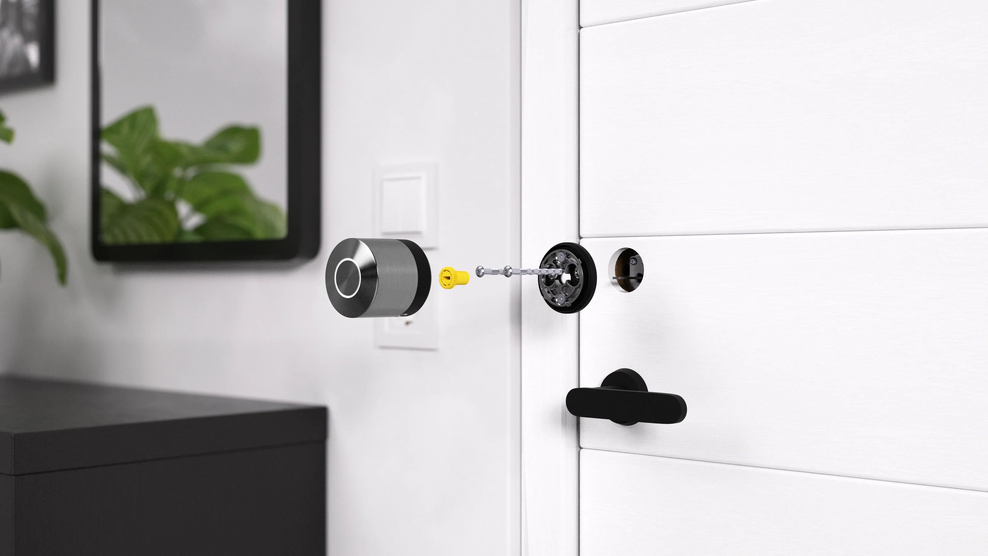 Smart Lock Ultra installation on the door with nordic cylinder