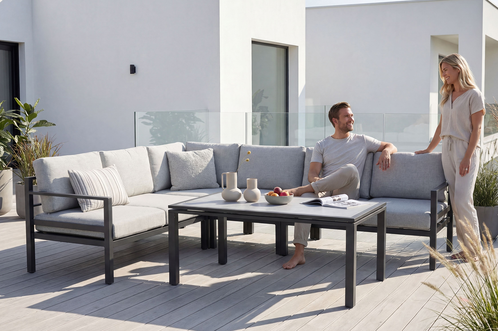 Adelaide Hjørnegruppe 3+2 med loungebord