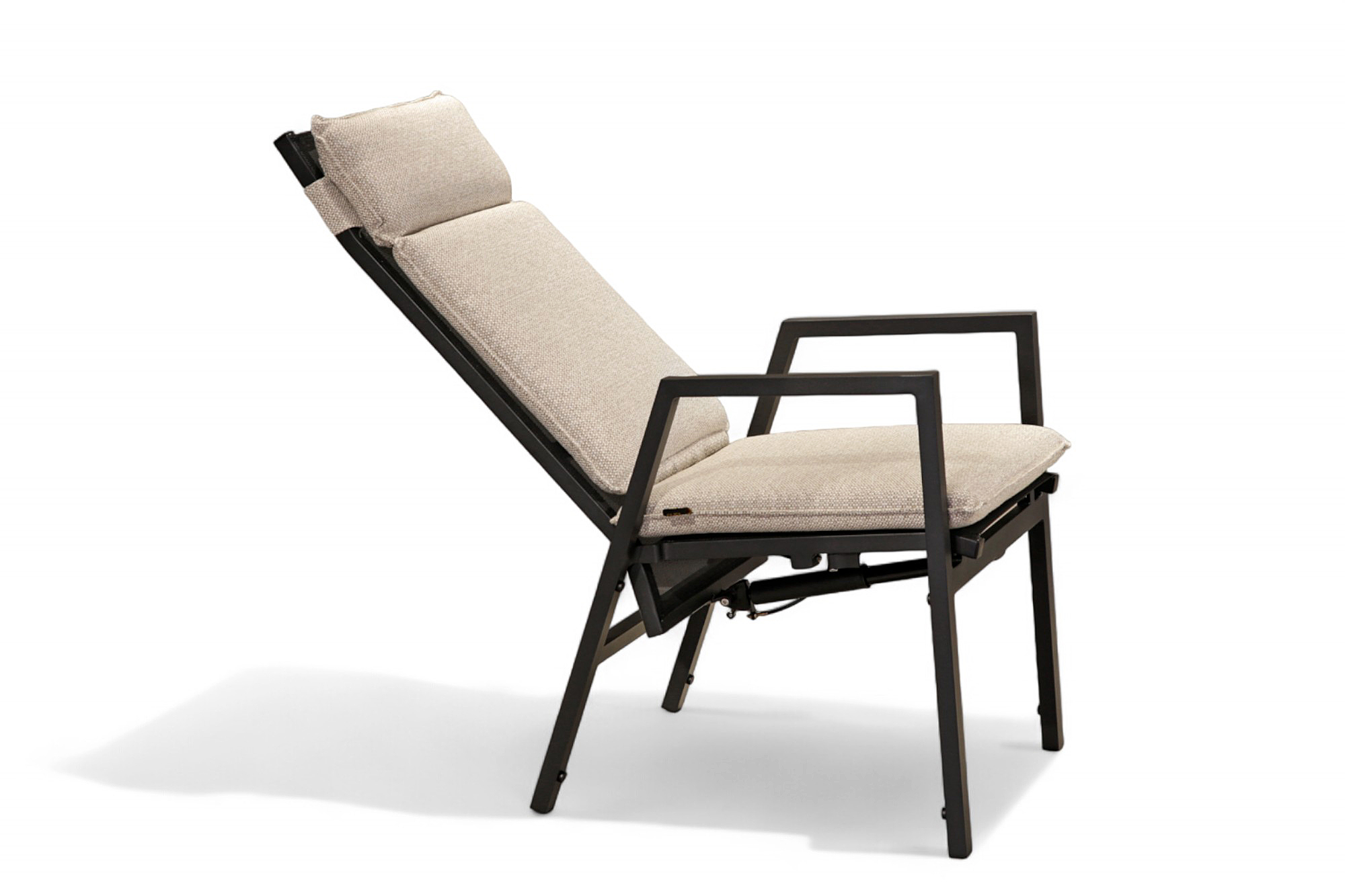 Une spisegruppe 200x90 med Bali reg spisestoler beige sunfab