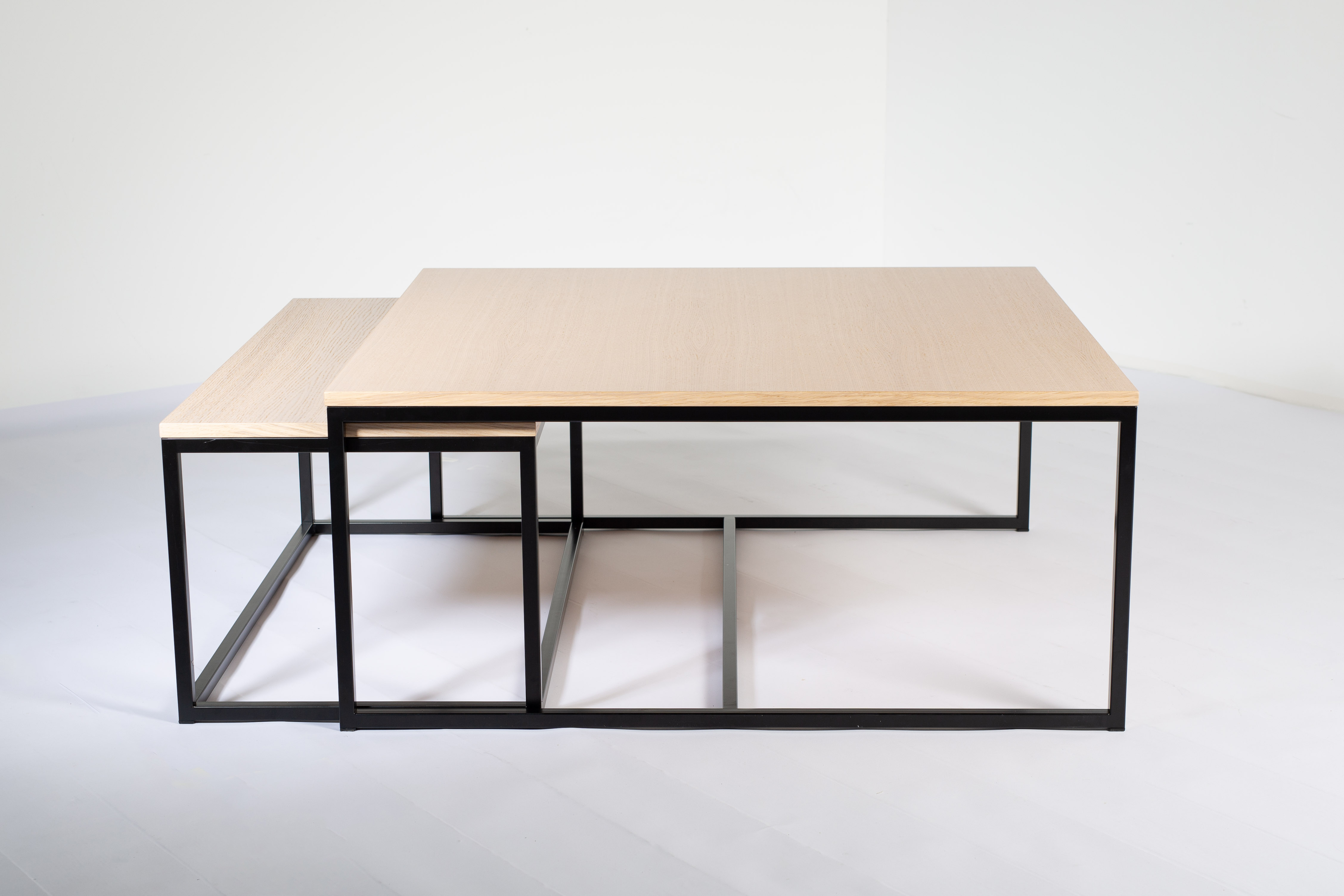 Magnus Stuebord 94x47cm