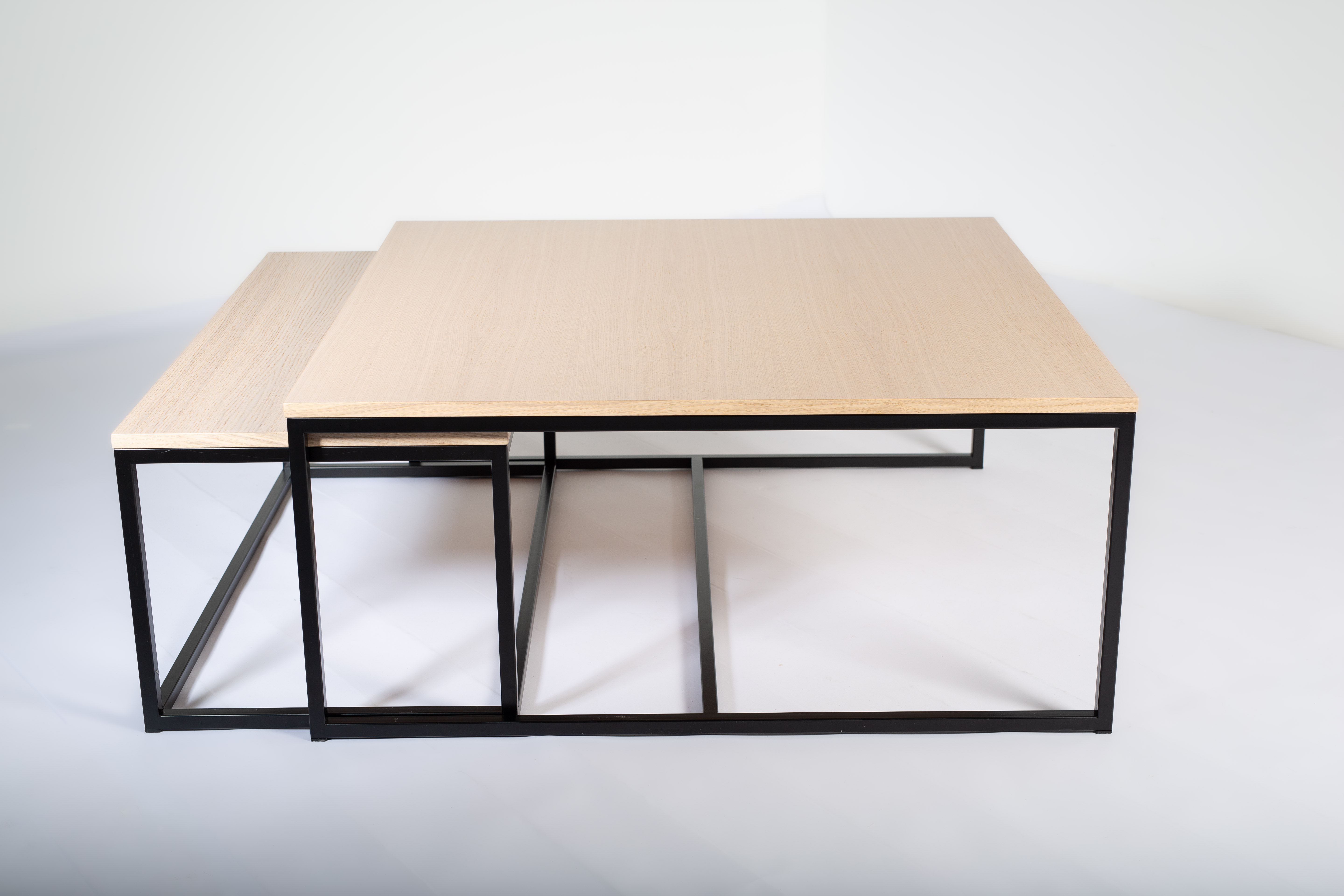 Magnus Stuebord 94x47cm