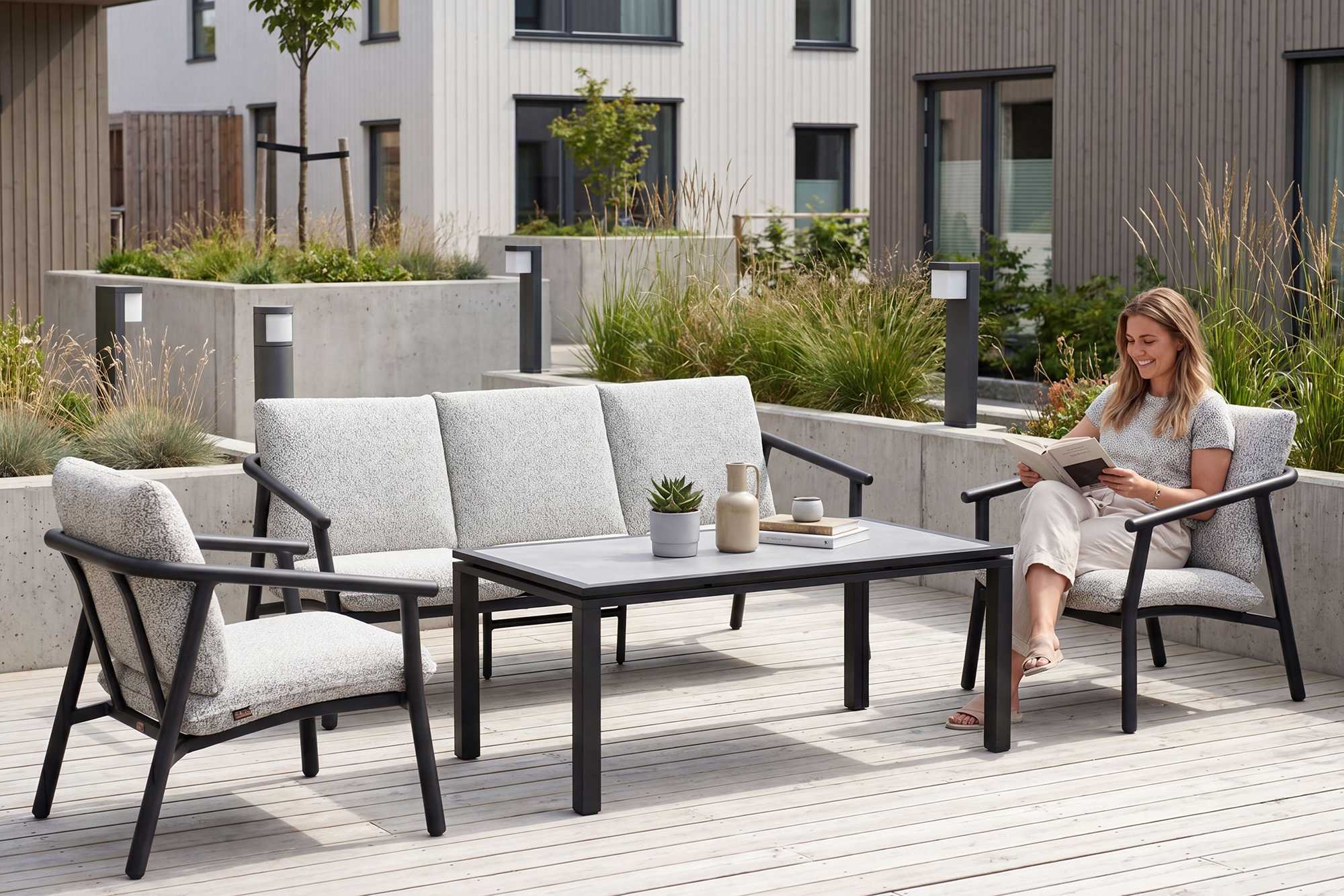 Une Hagegruppe m loungebord