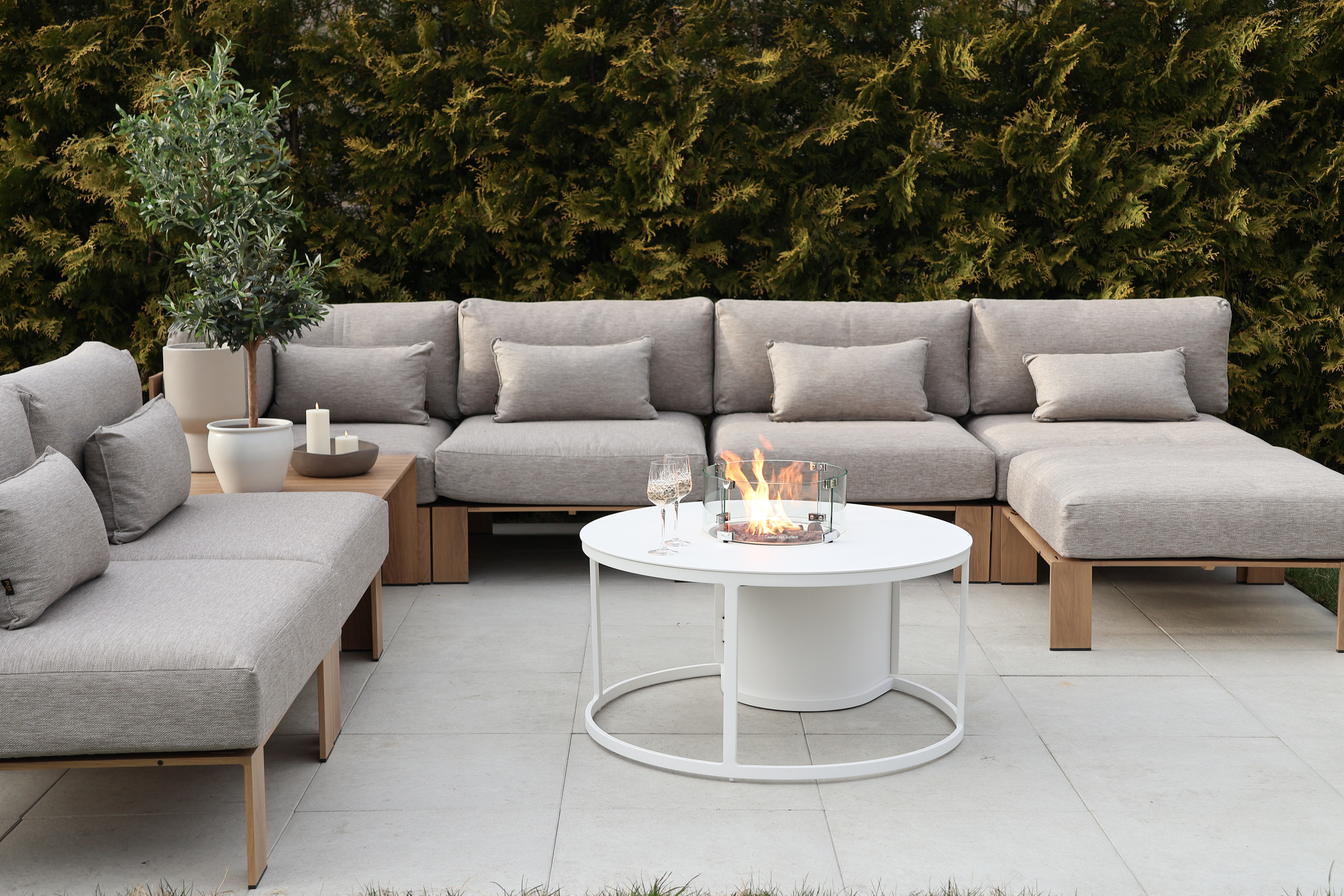 Petter XL sofa Teak OakShield aluminium natur OakTekstil allværspute
