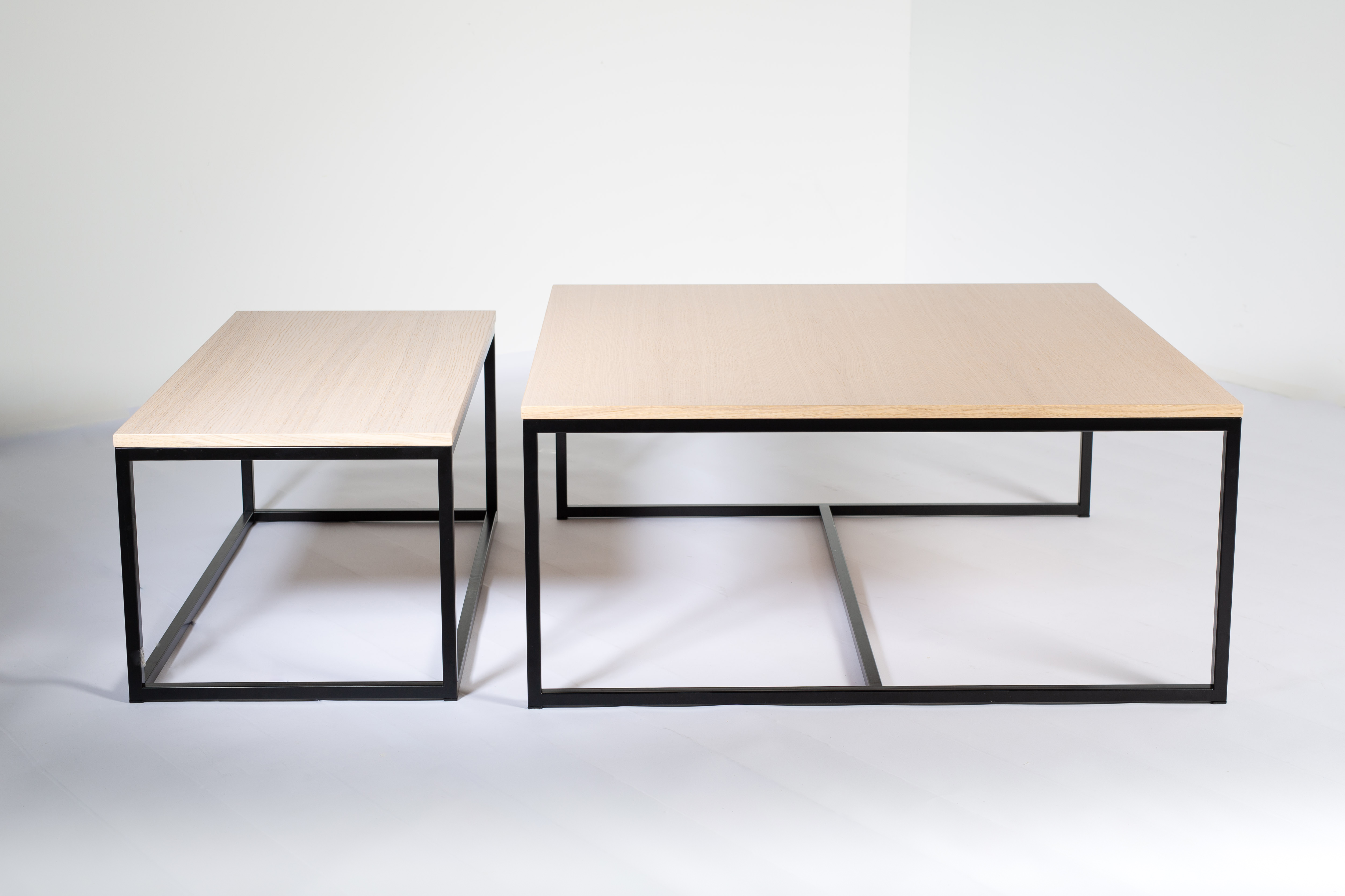 Magnus Stuebord 94x47cm