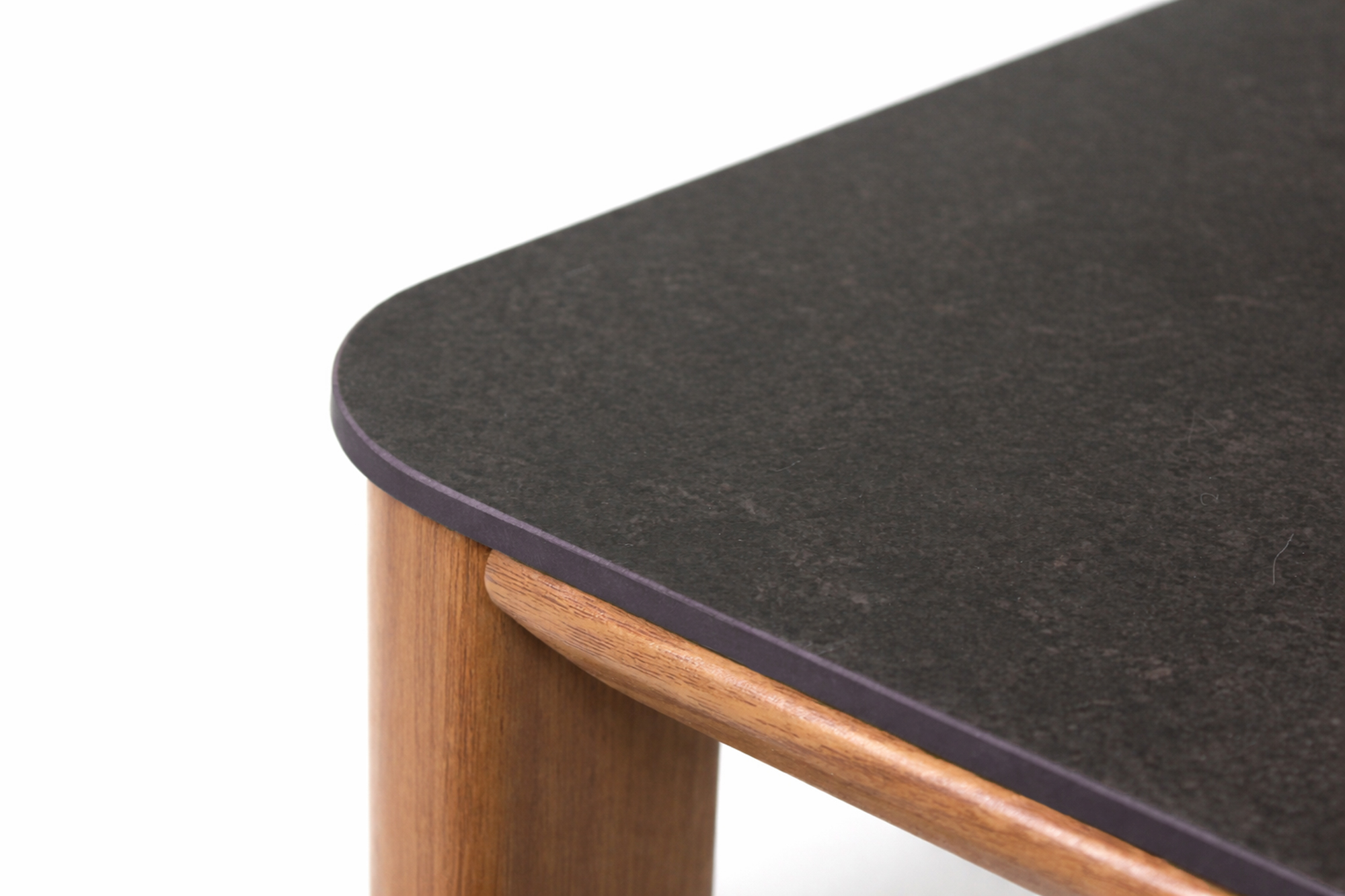 Une Spisebord 200x90