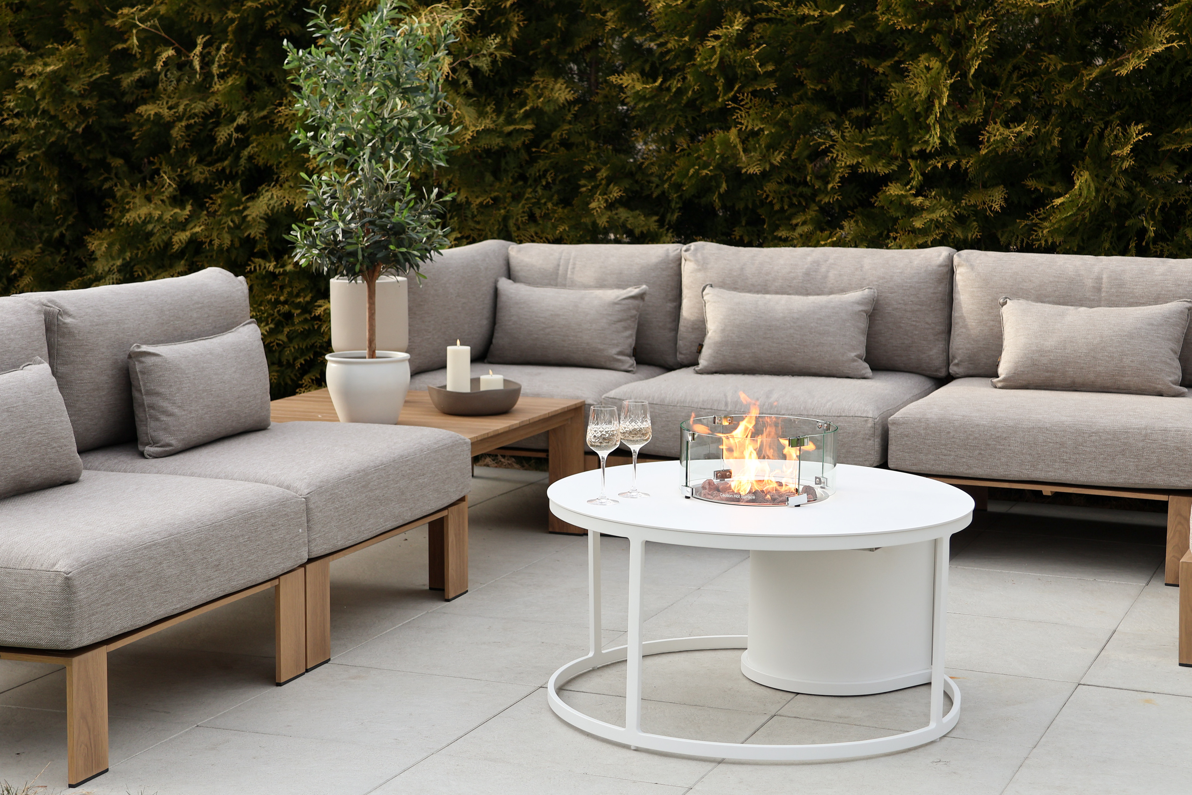 Petter XL sofa Teak OakShield aluminium natur OakTekstil allværspute
