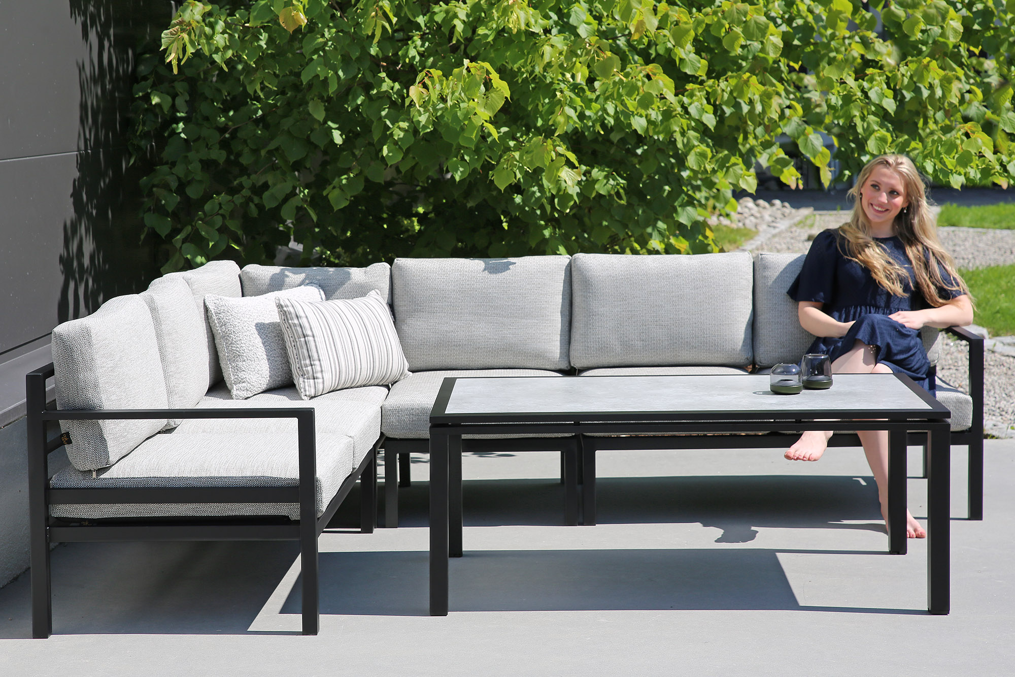 Adelaide Hjørnegruppe 3+2 med loungebord