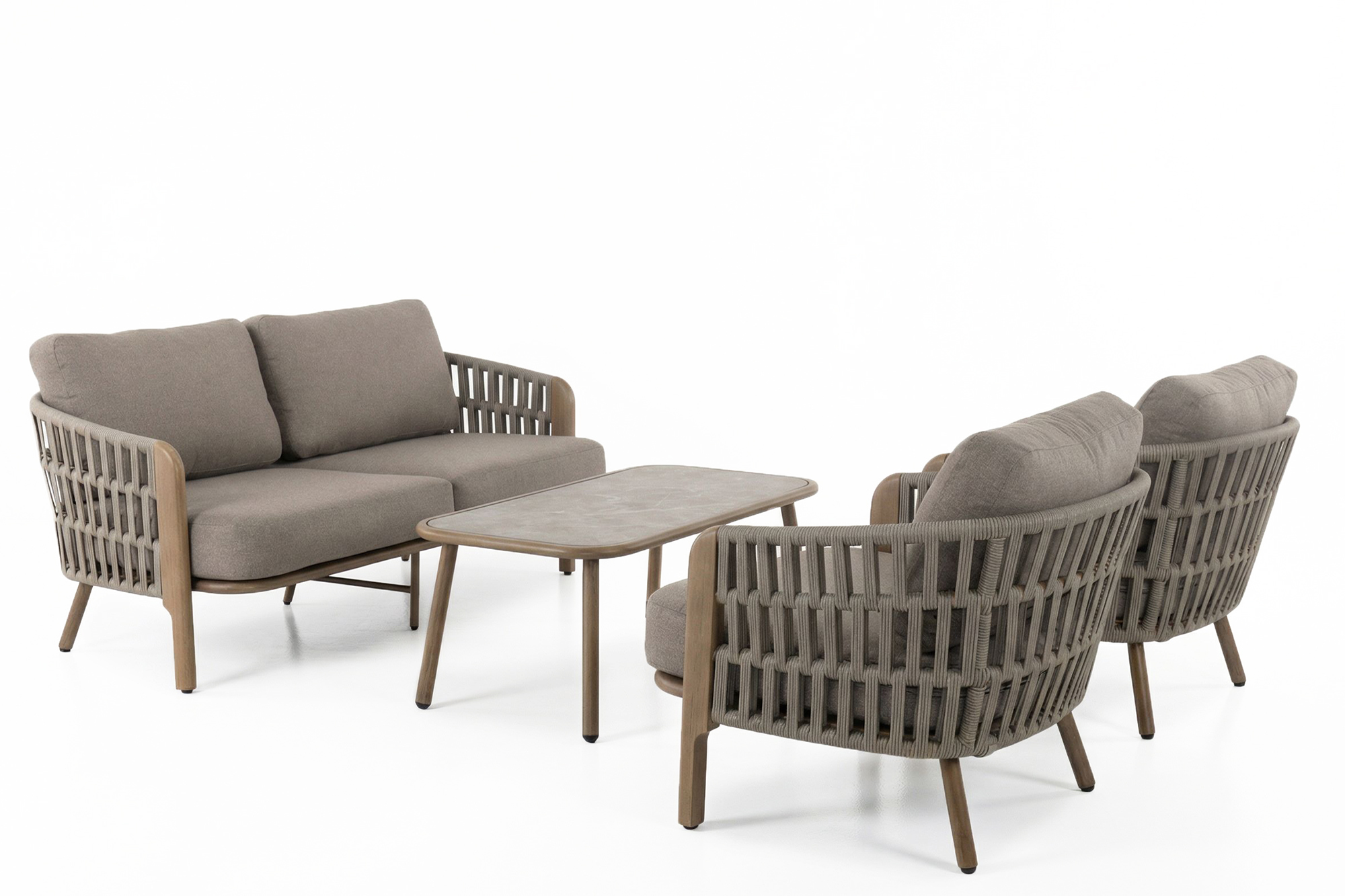 Signe hagegruppe med loungebord