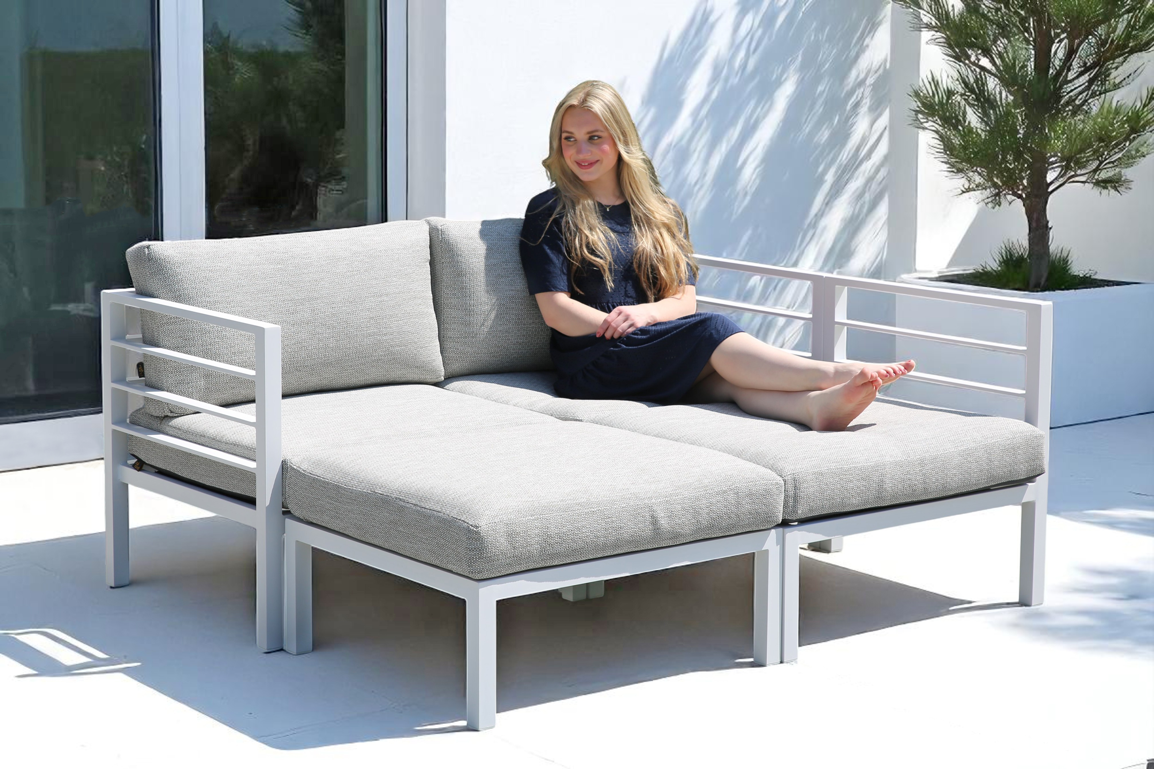 Adelaide Balkong Hagegruppe med bord