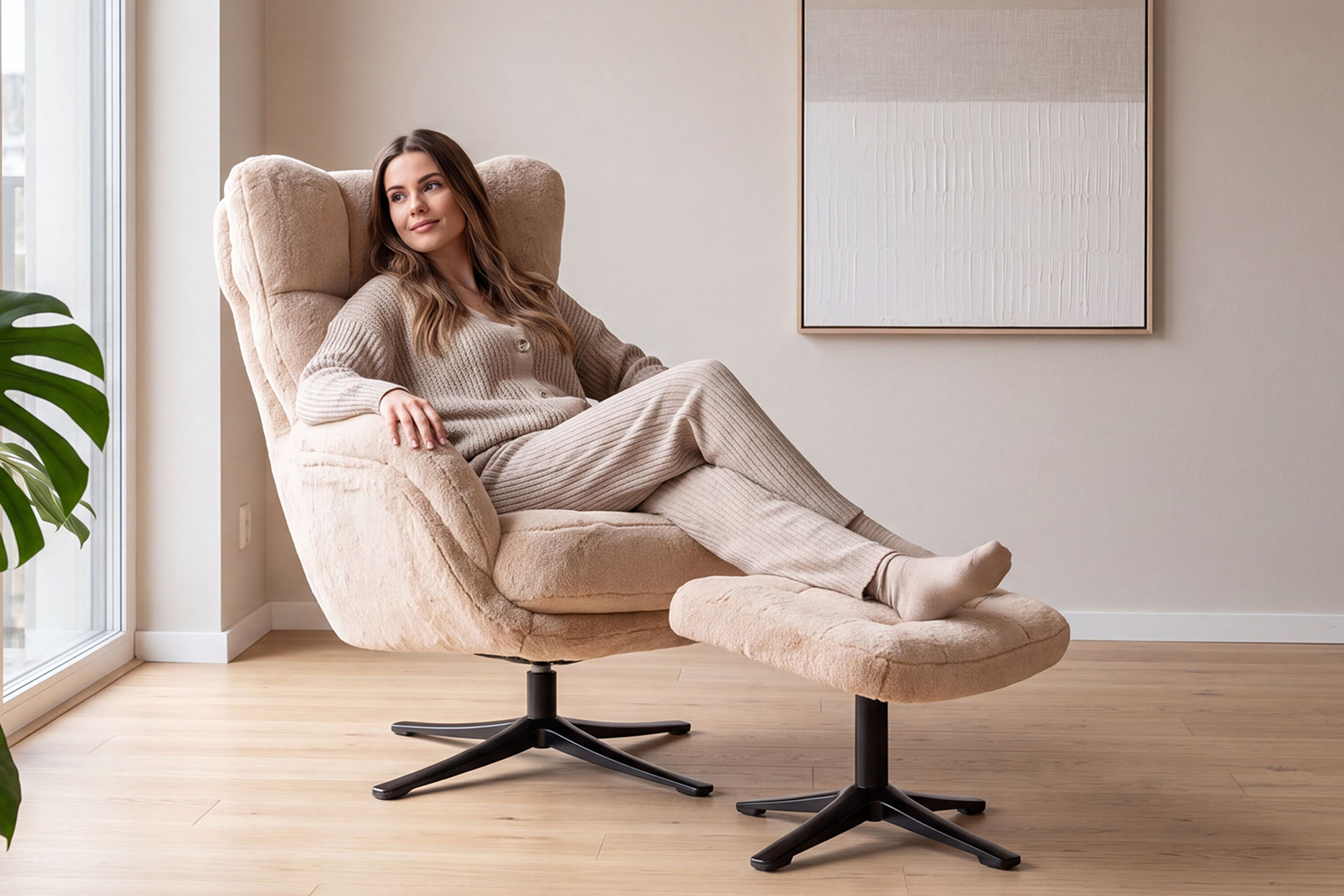 Mille Hvilestol Med Vipp Og Fotskammel Beige