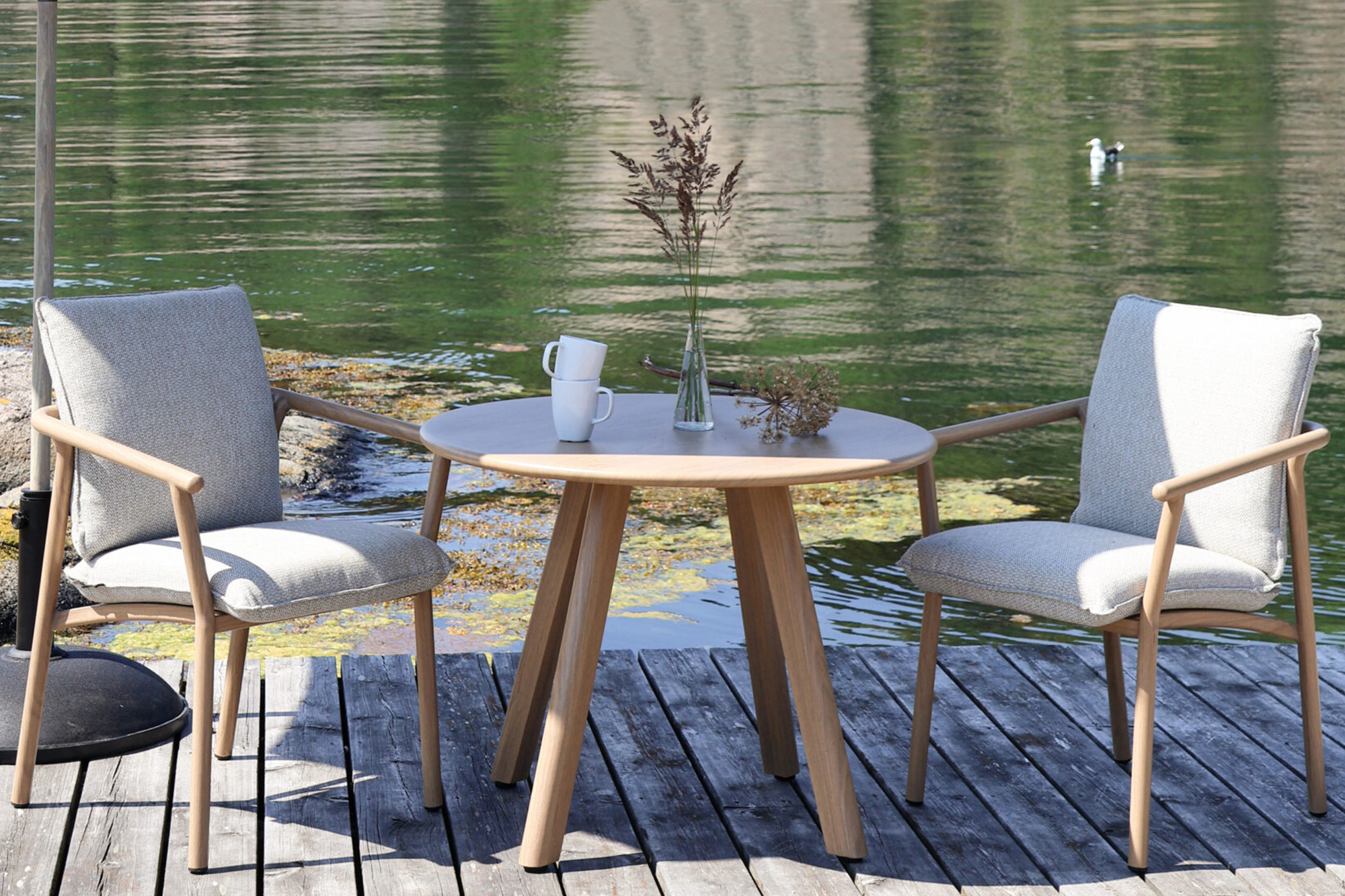 Une Spisestol Teak OakShield aluminium Beige Sunfab pute