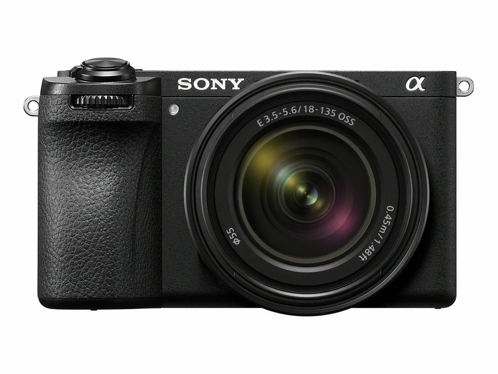 Sony A6700 + E 18-135mm f/3,5-5,6 OSS