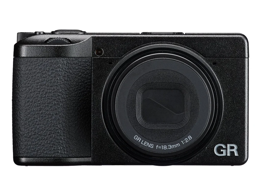 Ricoh GR IV