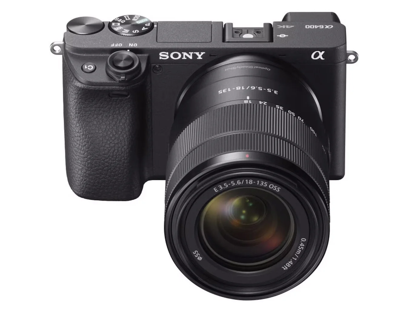 Sony A6400 + E 18-135mm f/3,5-5,6 OSS