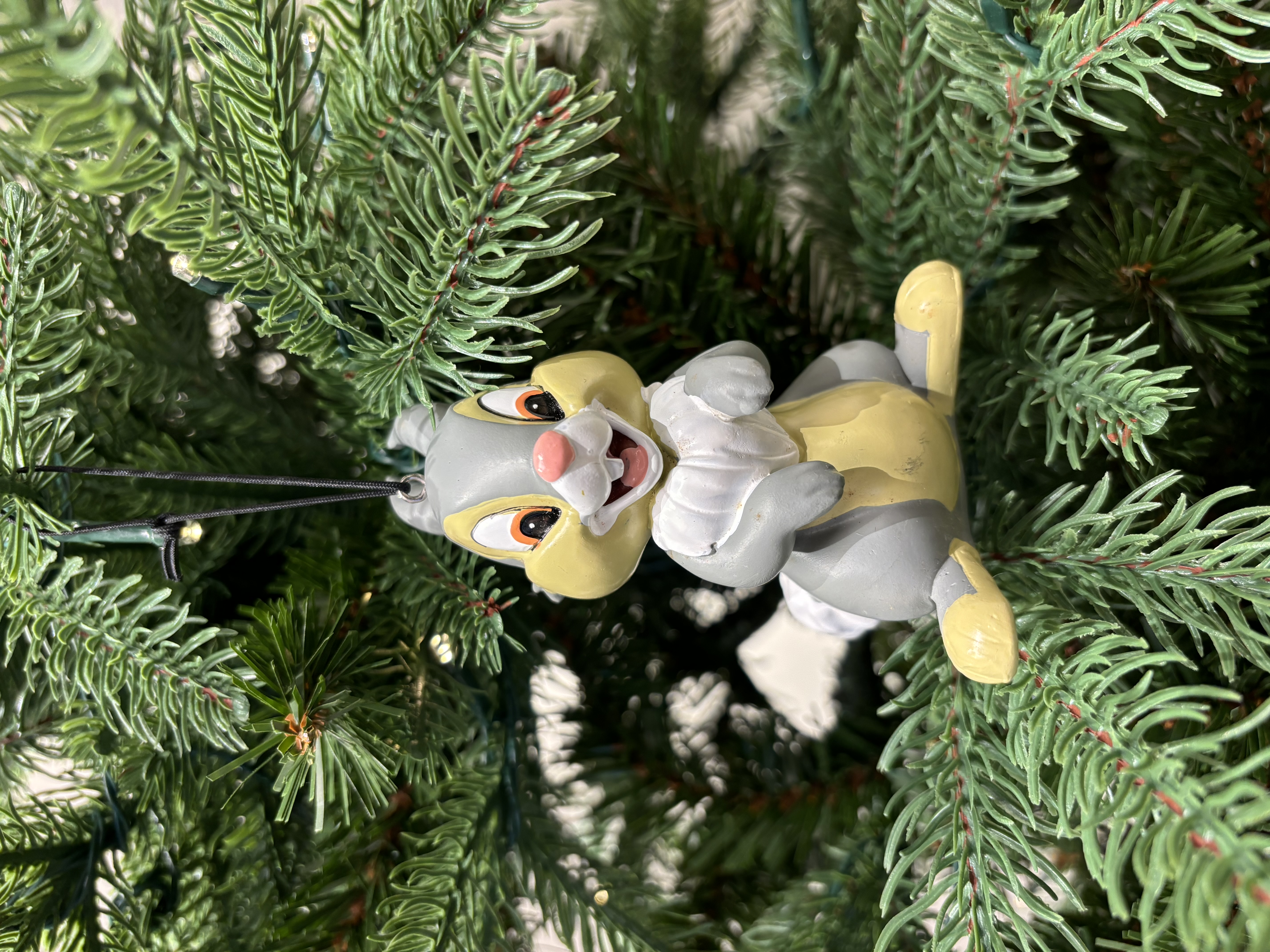 Ornament Thumper
