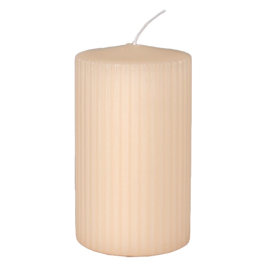 Ribbed pillar candle 