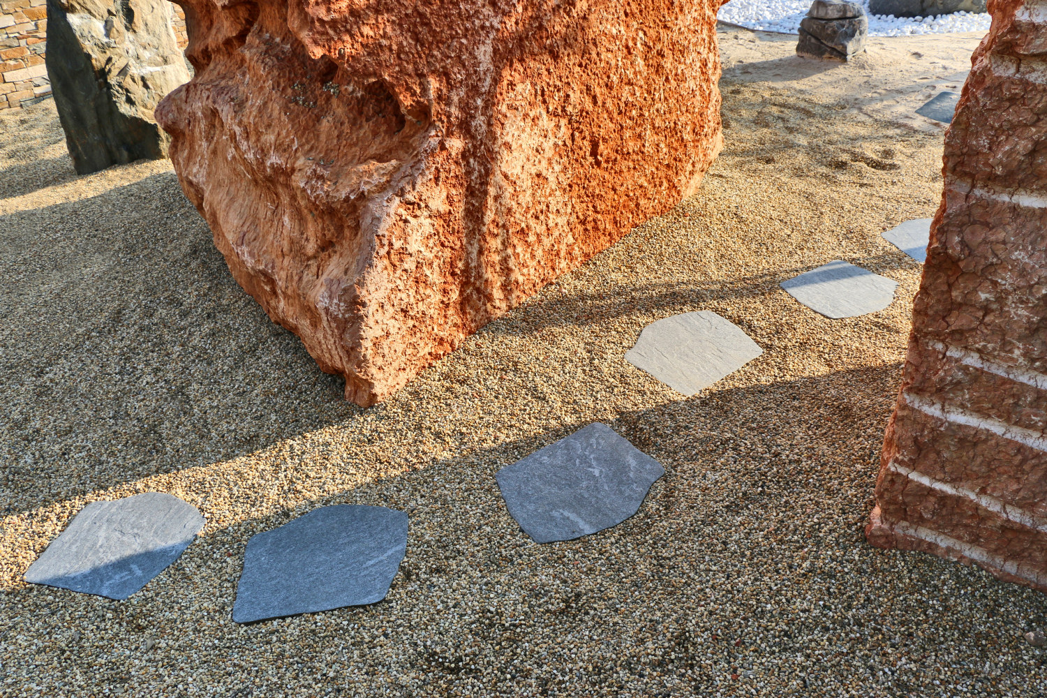 Steppingstone Grey N50 42-36x2cm