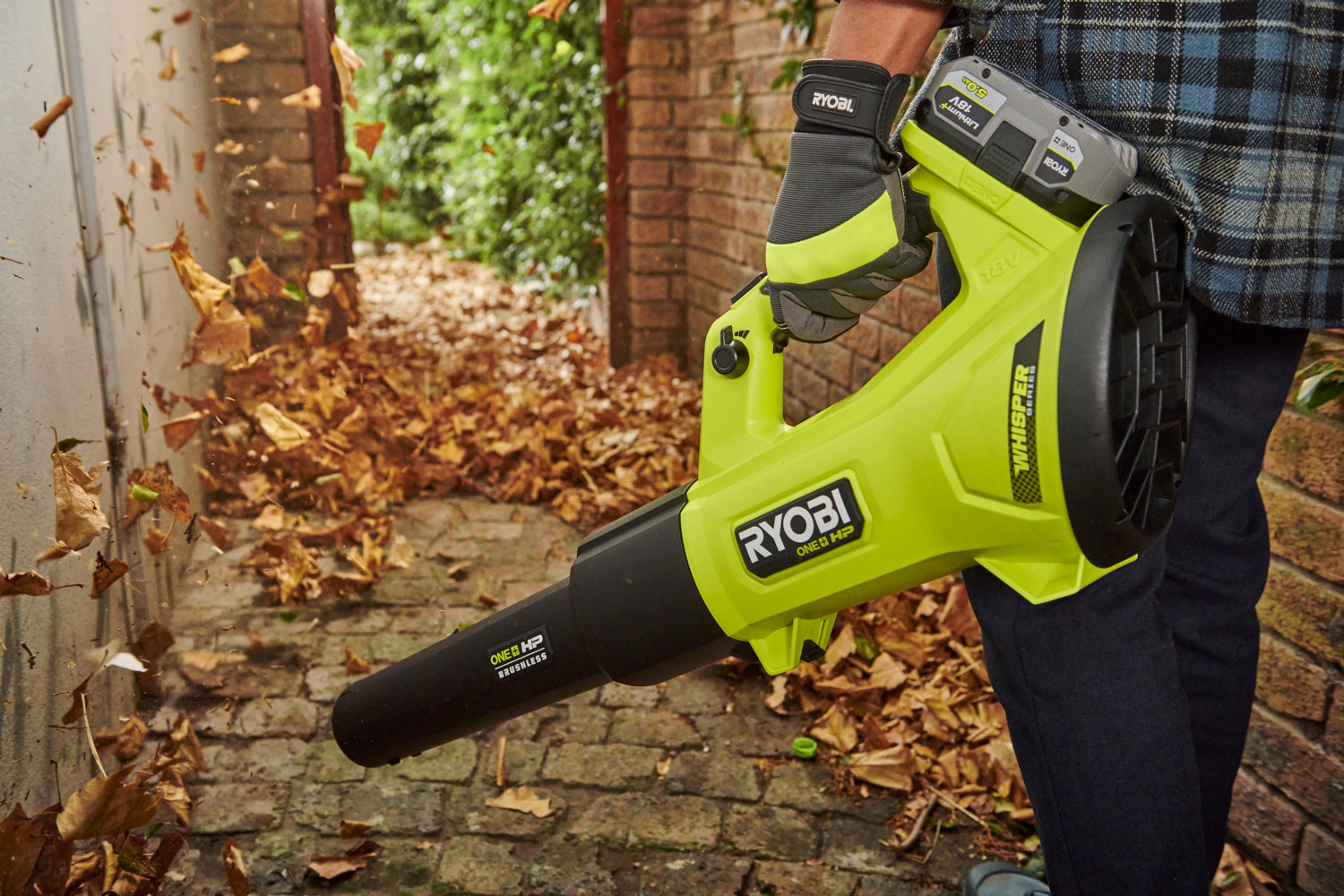 Leaf blower RY18BLXD