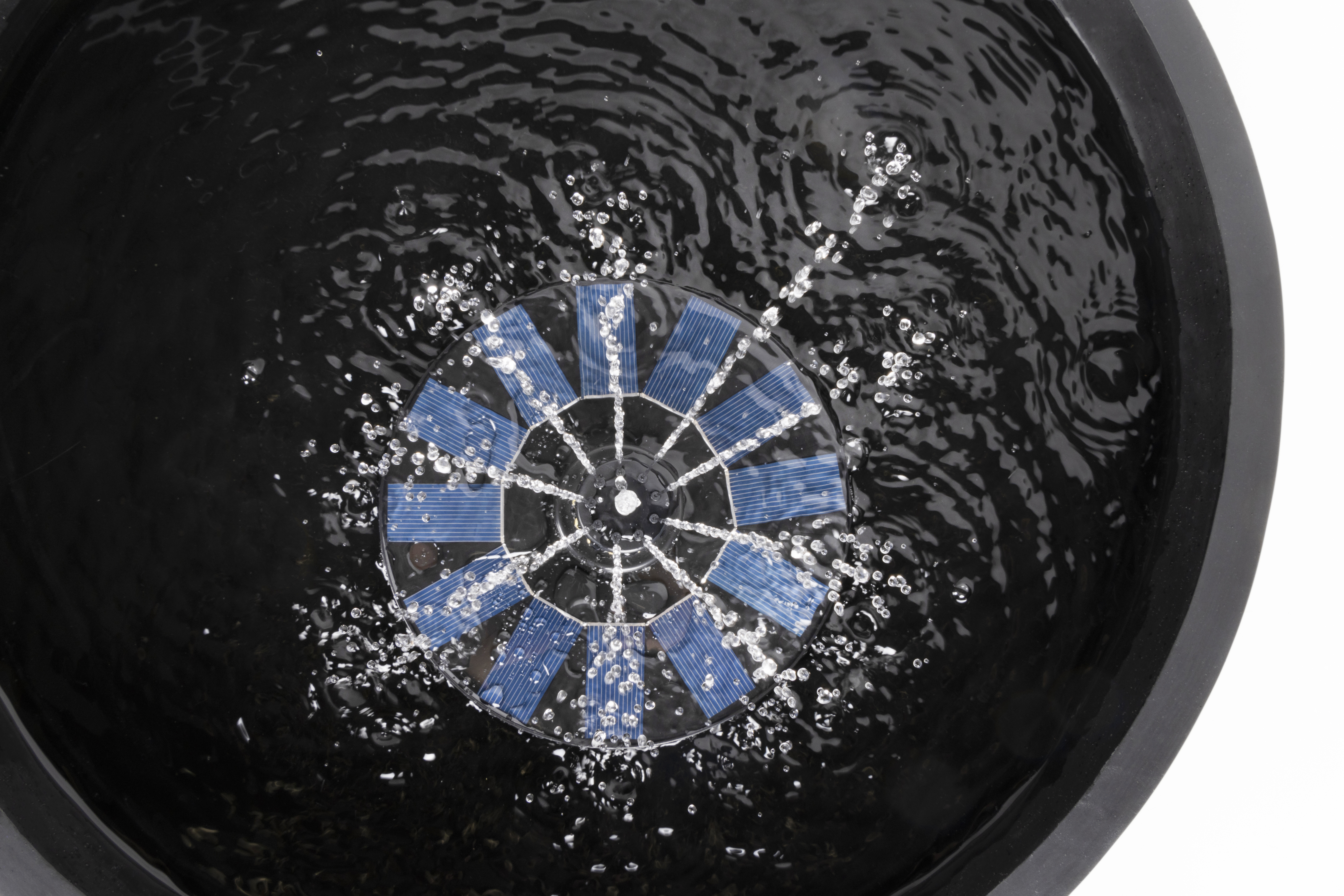 Solcellefontene m/LED