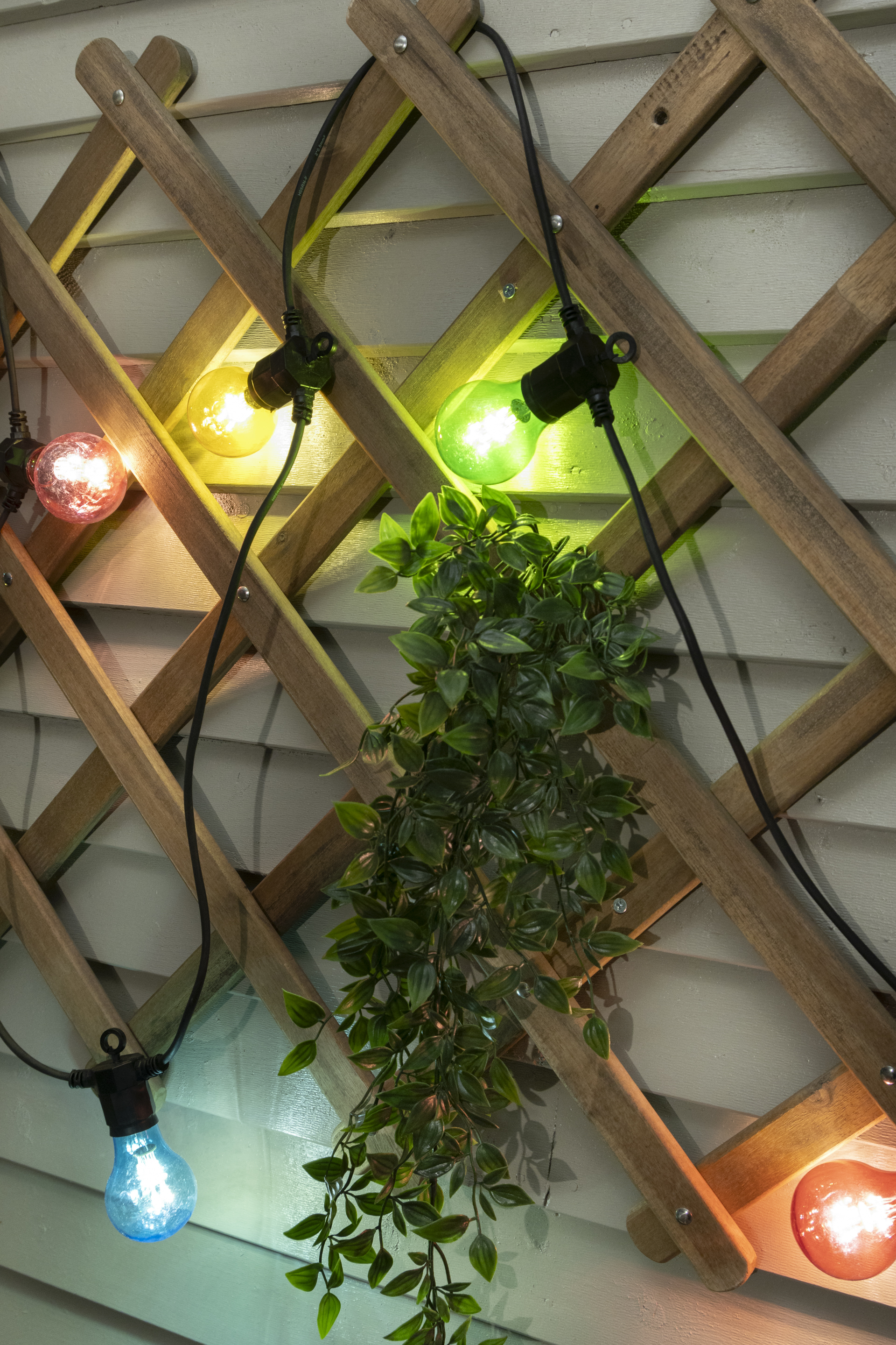 Light Chain Multicolored