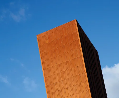 Broadcasting Place, Karrier System, Corten