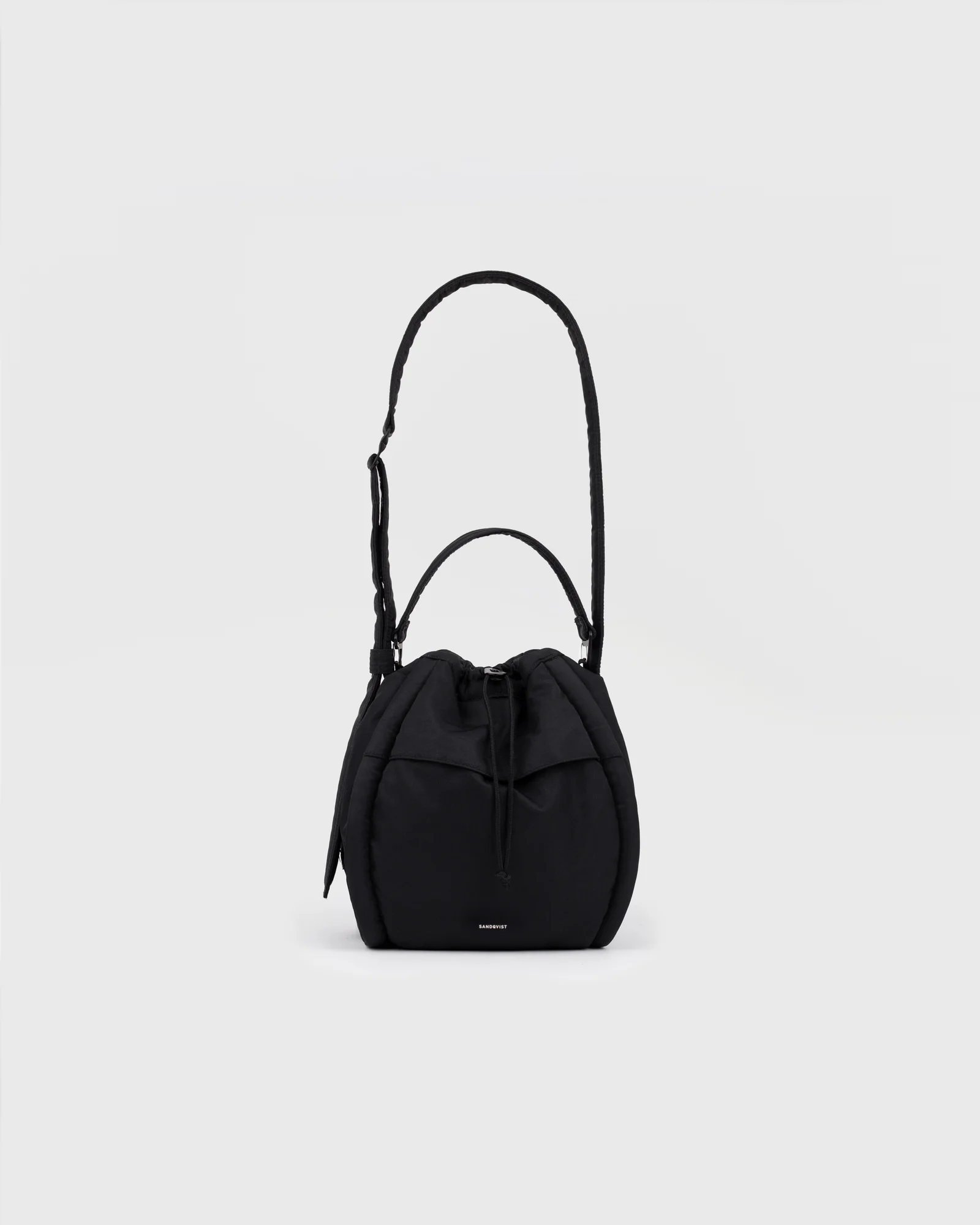 CURVE Bucket Bag | Sac fourre-tout | Sandqvist