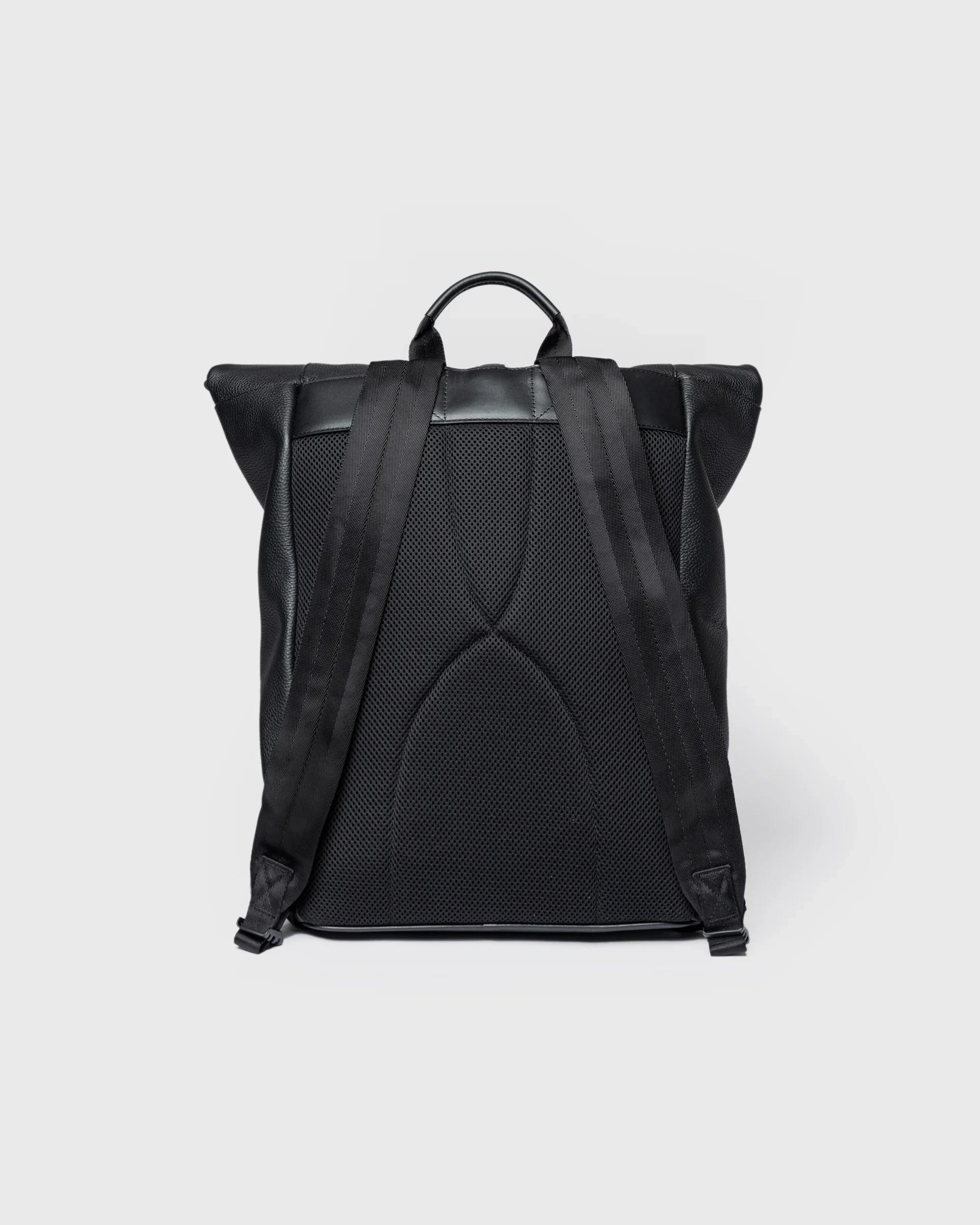 LEATHER Rolltop Backpack | Black | Ex Antonia | Sandqvist