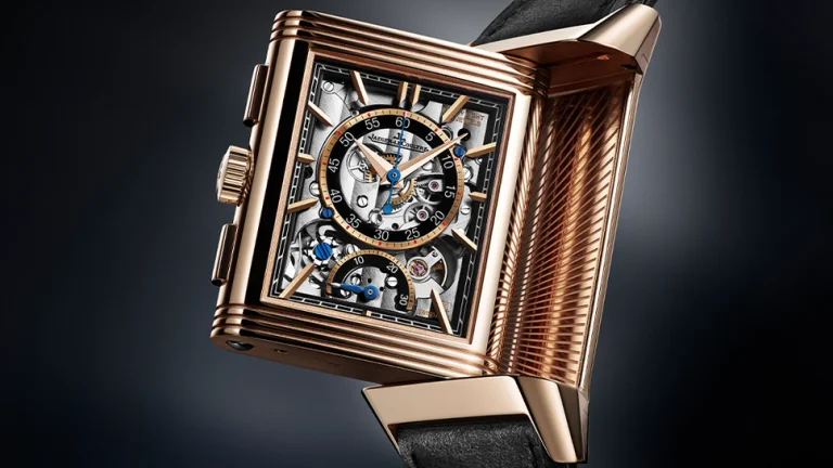 Reverso horloge met draaibare kast