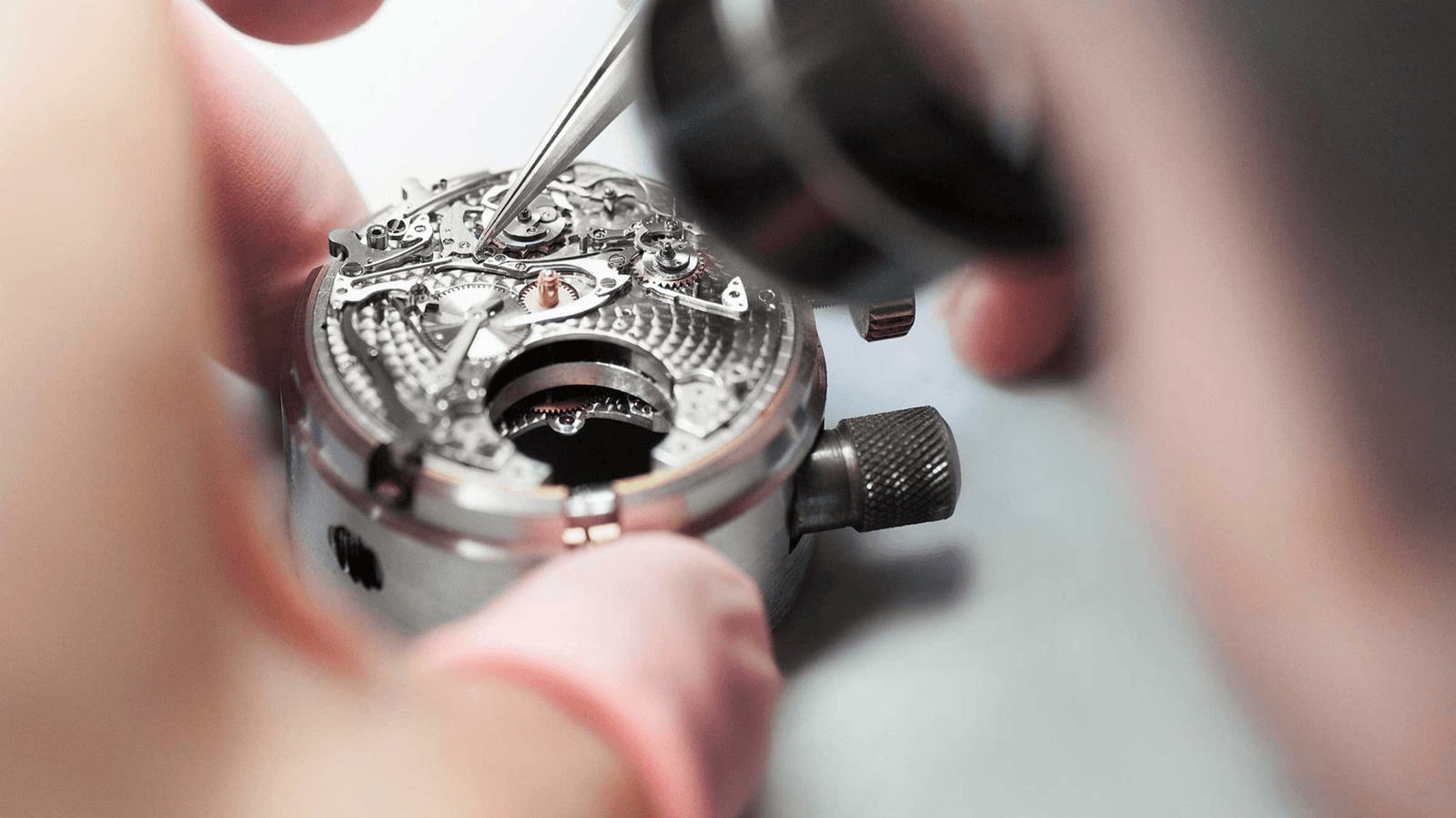 Hoe onderhoud ik mijn Vacheron Constantin horloge?