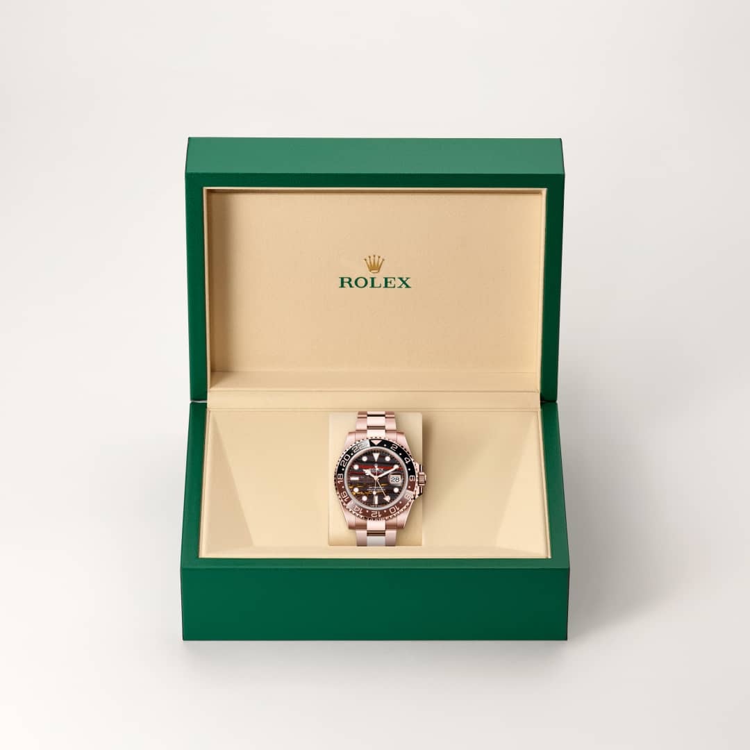 Rolex GMT-Master II in 18 kt Everose-goud, m126715chnr-0002