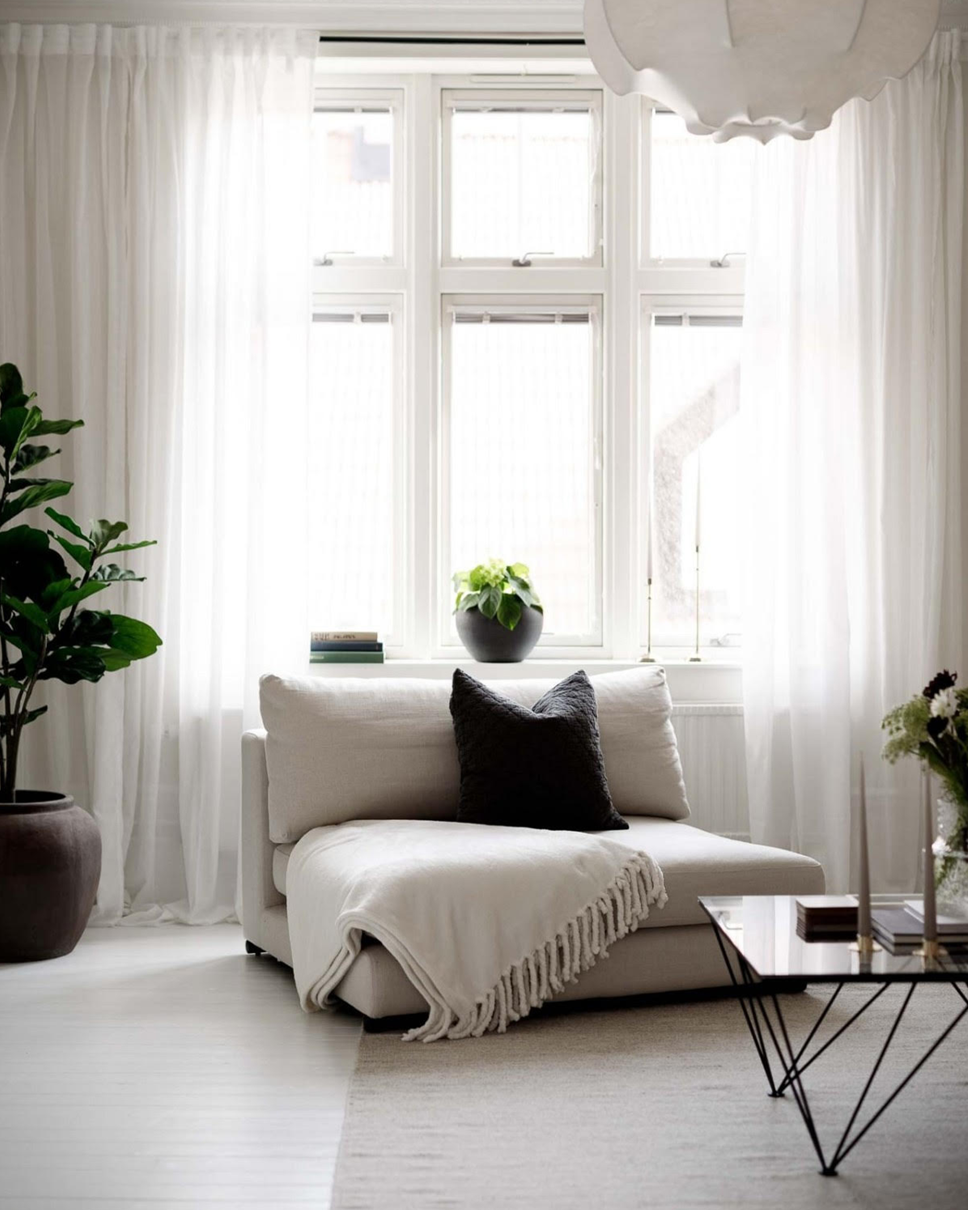 Hello, interior designers | Work with us | Happy Fluffy Cloud | Sweef