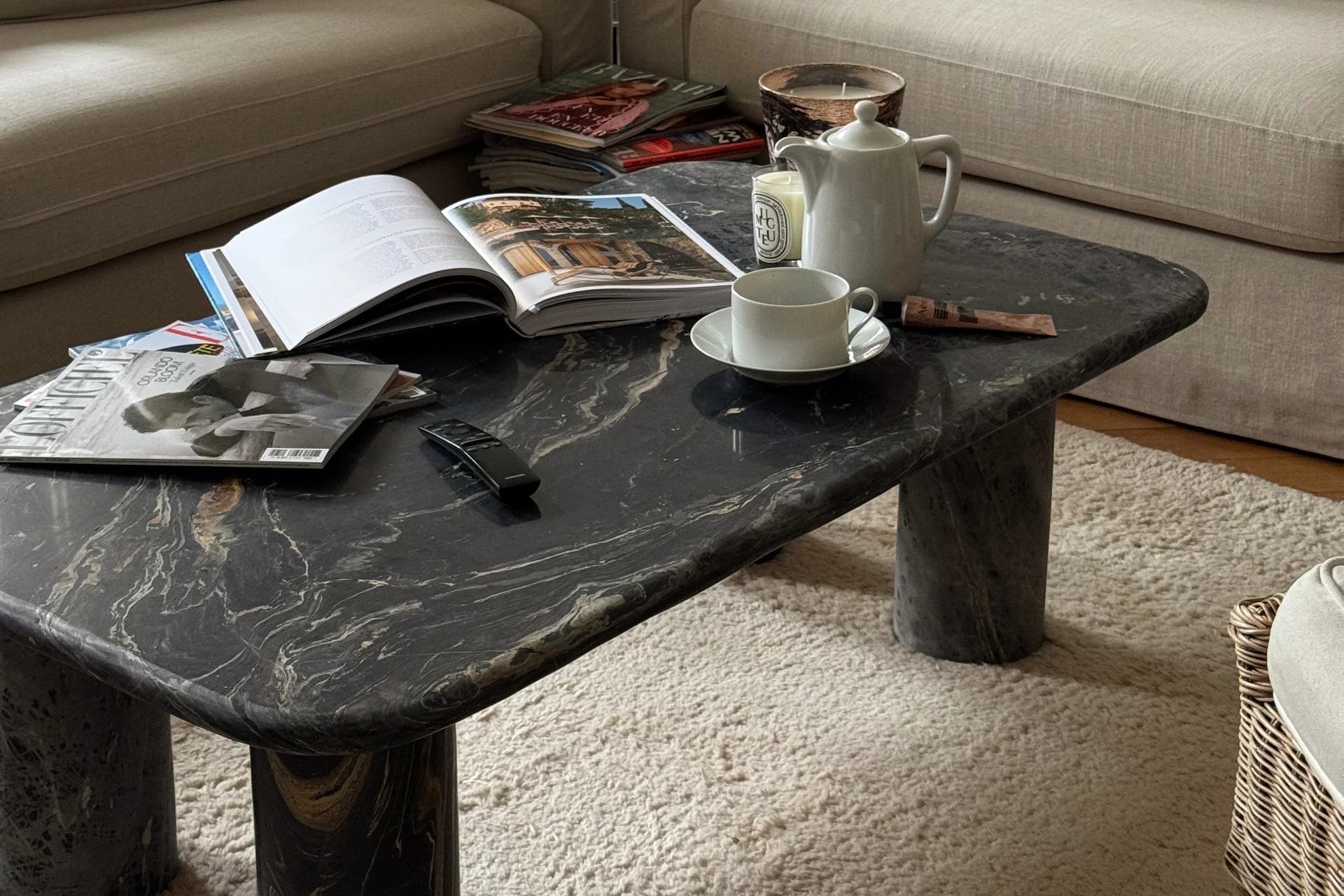 Leoparden Couchtisch 120x70cm