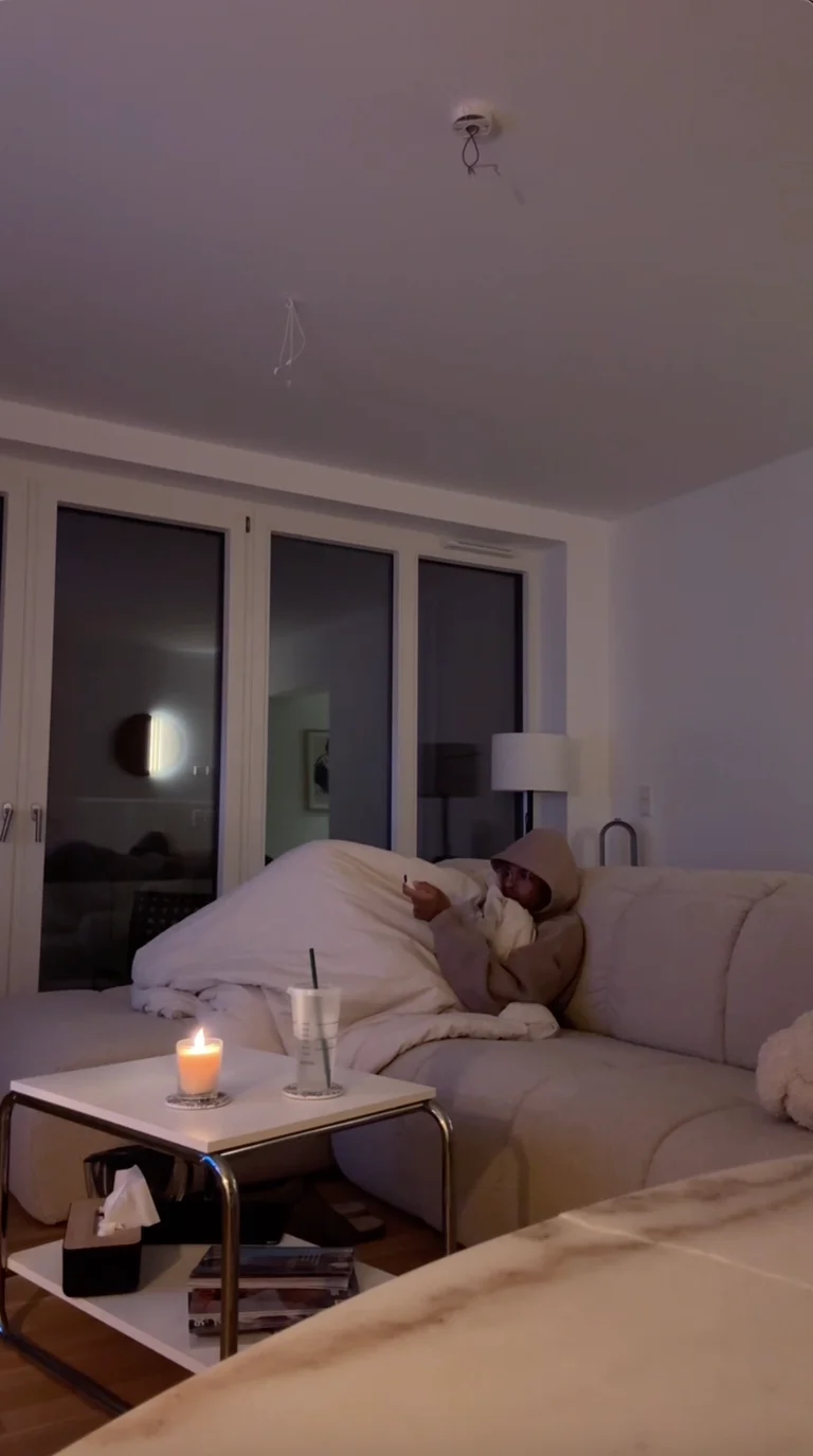 Valrossen Schlafsofa Divan in Baloo Sand 2075.