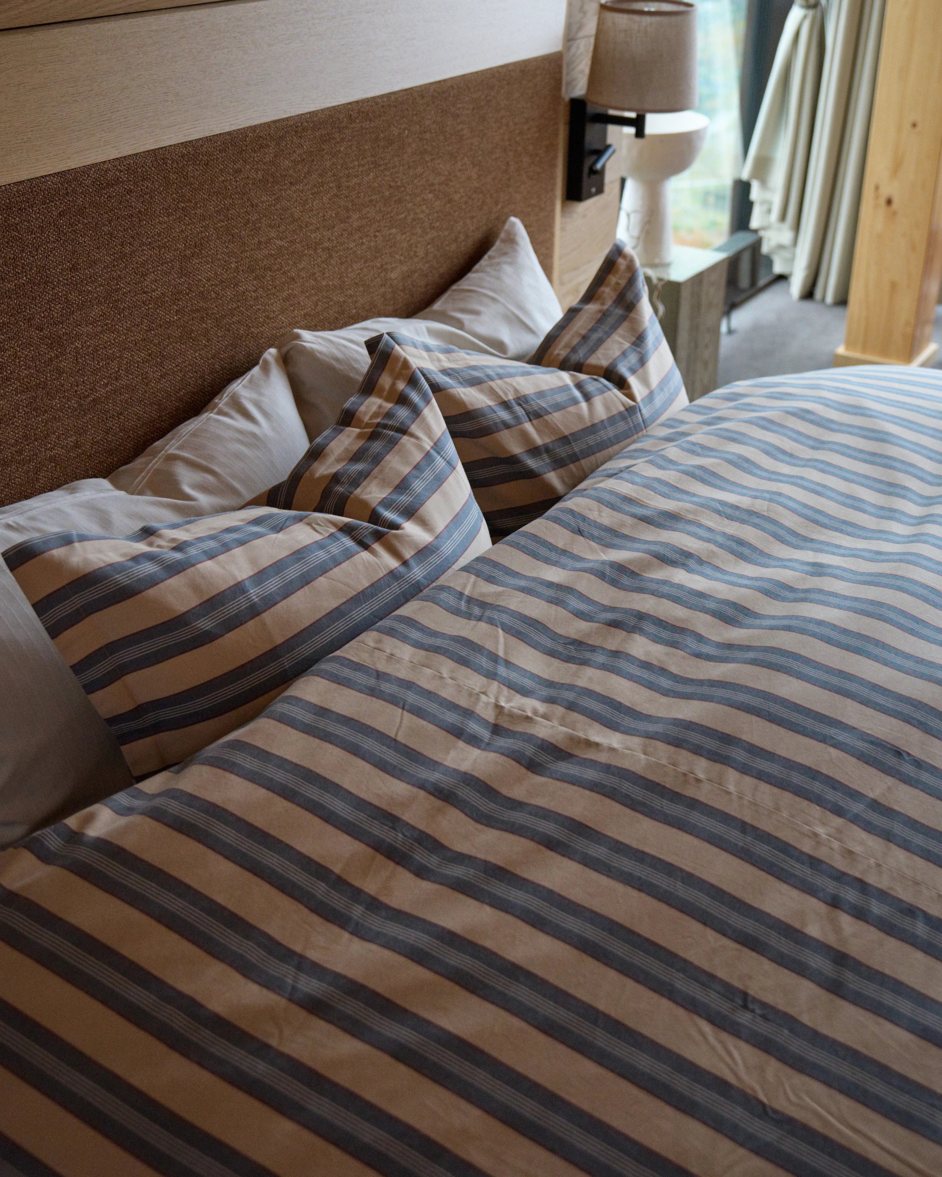Bed linen 2 x Pillowcases small 50x60cm - Old School Beige & Blue