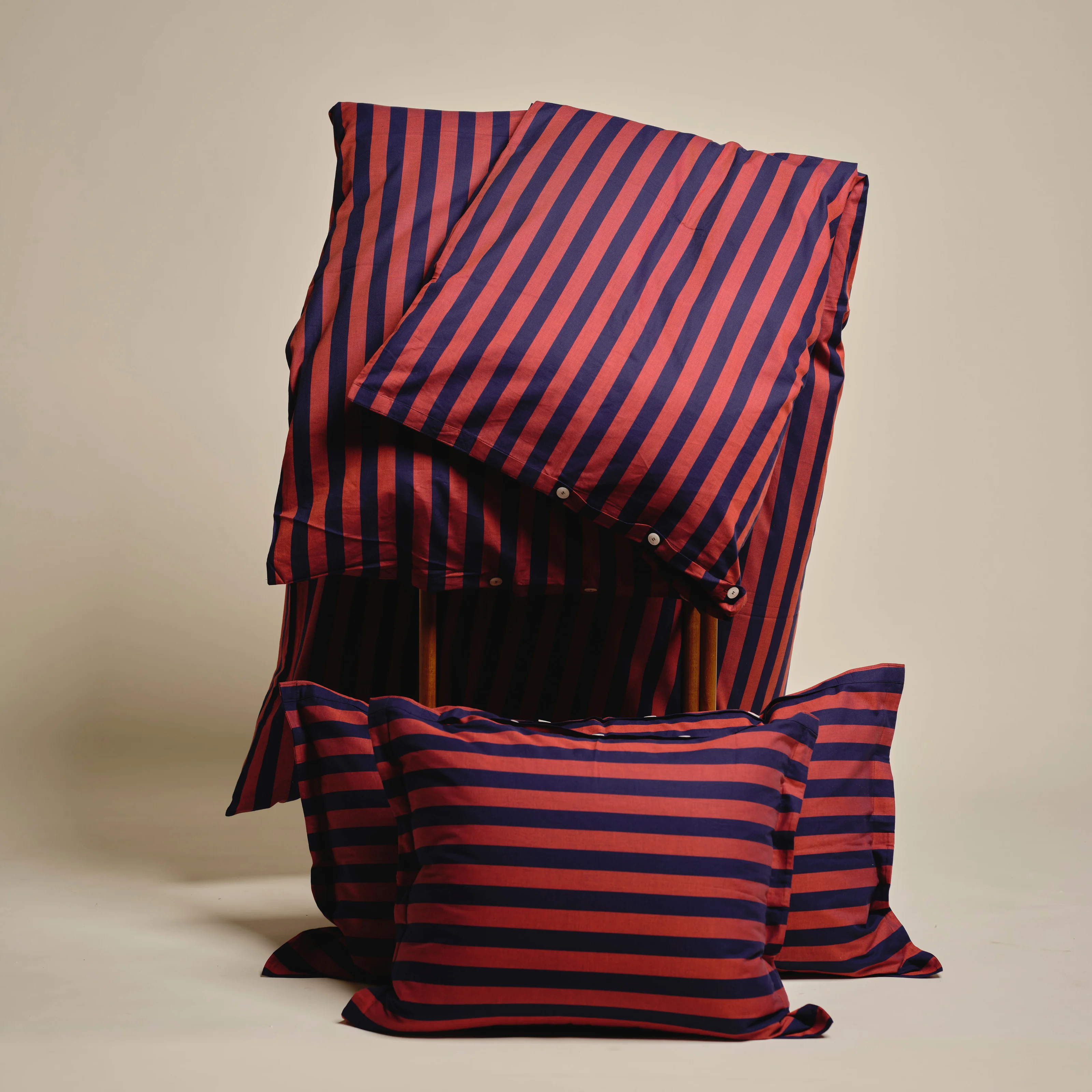 Bed Linen Duvet Cover - Single 140x200cm - Blue & Red