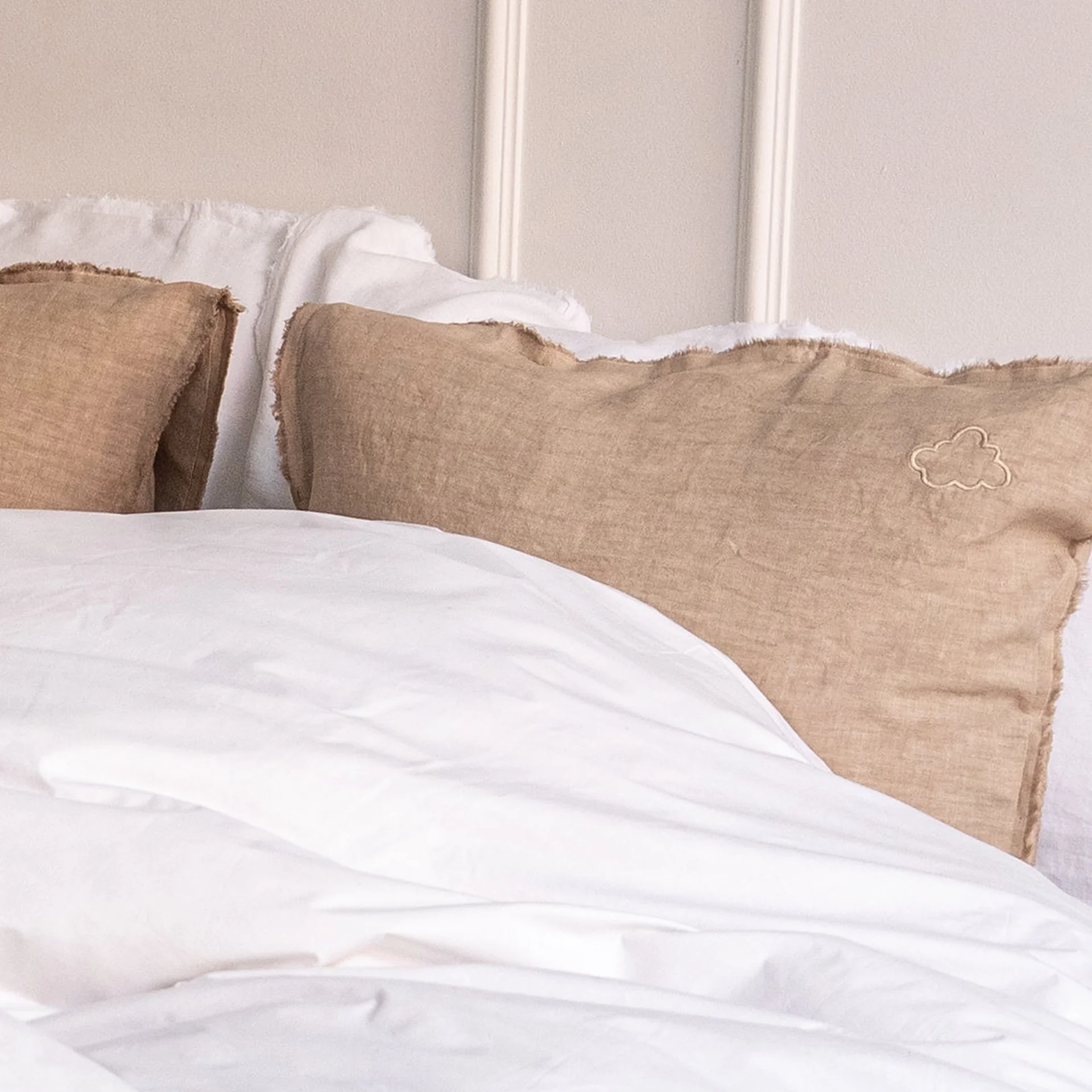 2 x Fluffy Pillow - Small & Pillowcases - Sand