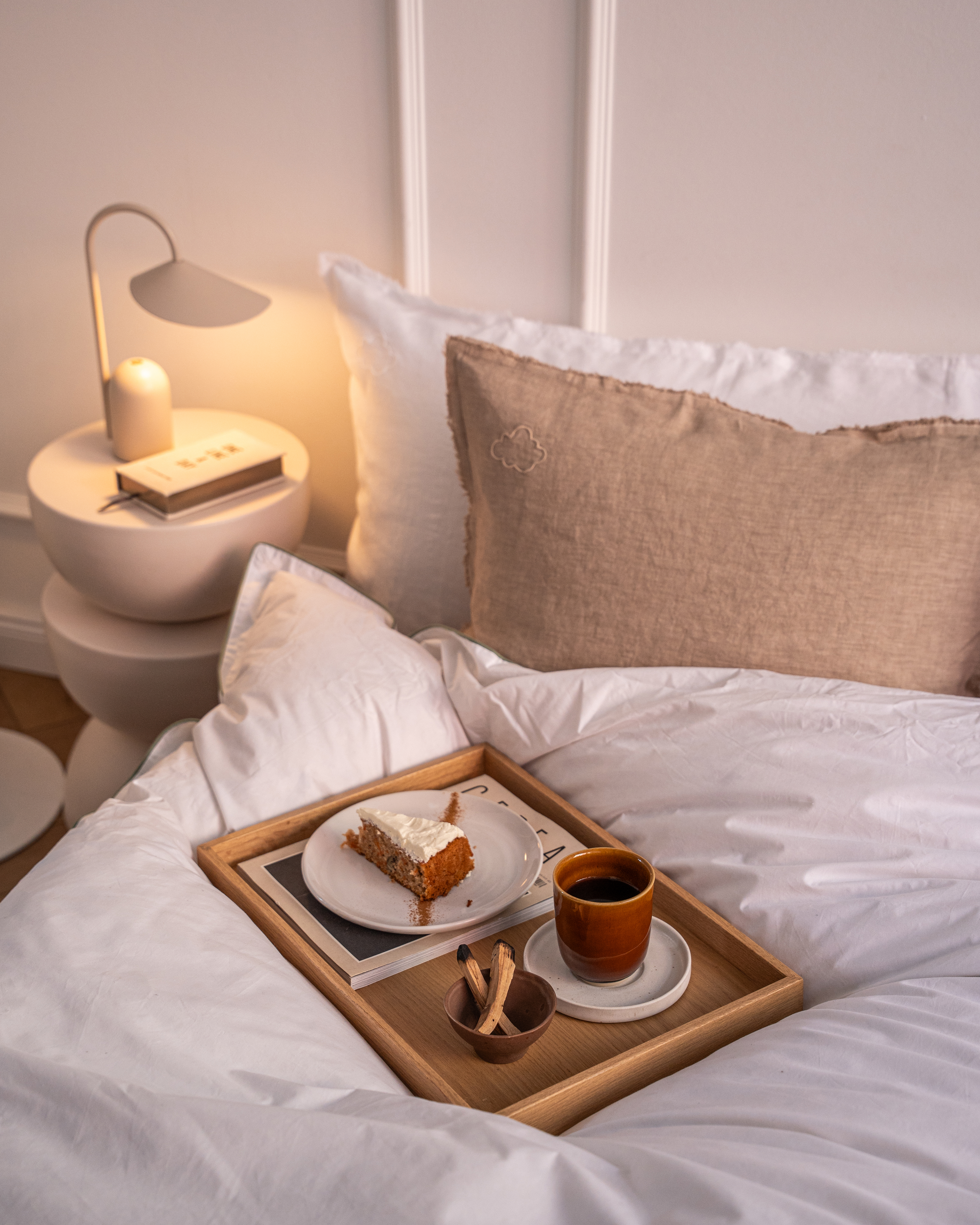 Get inspired by our down comforters and fluffy products | Happy Fluffy Cloud
