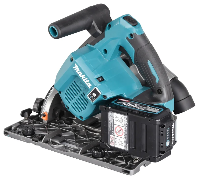 Makita SP001G invalzaag, driekwartaanzicht van rechts
