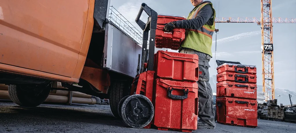 Hilti ProKit PKC 35 in use on site