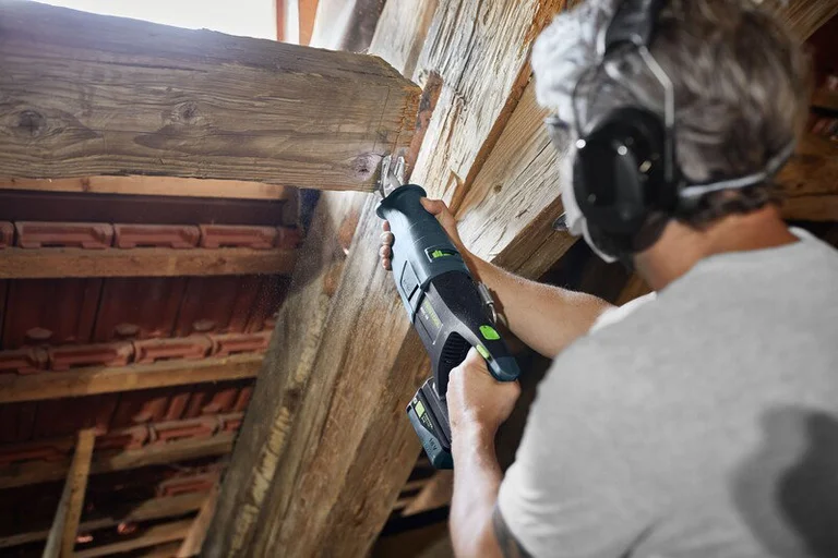 Festool RSC 18 cutting old timber in a roof space