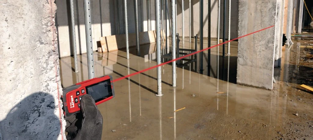 Hilti PD-E in use on a building site