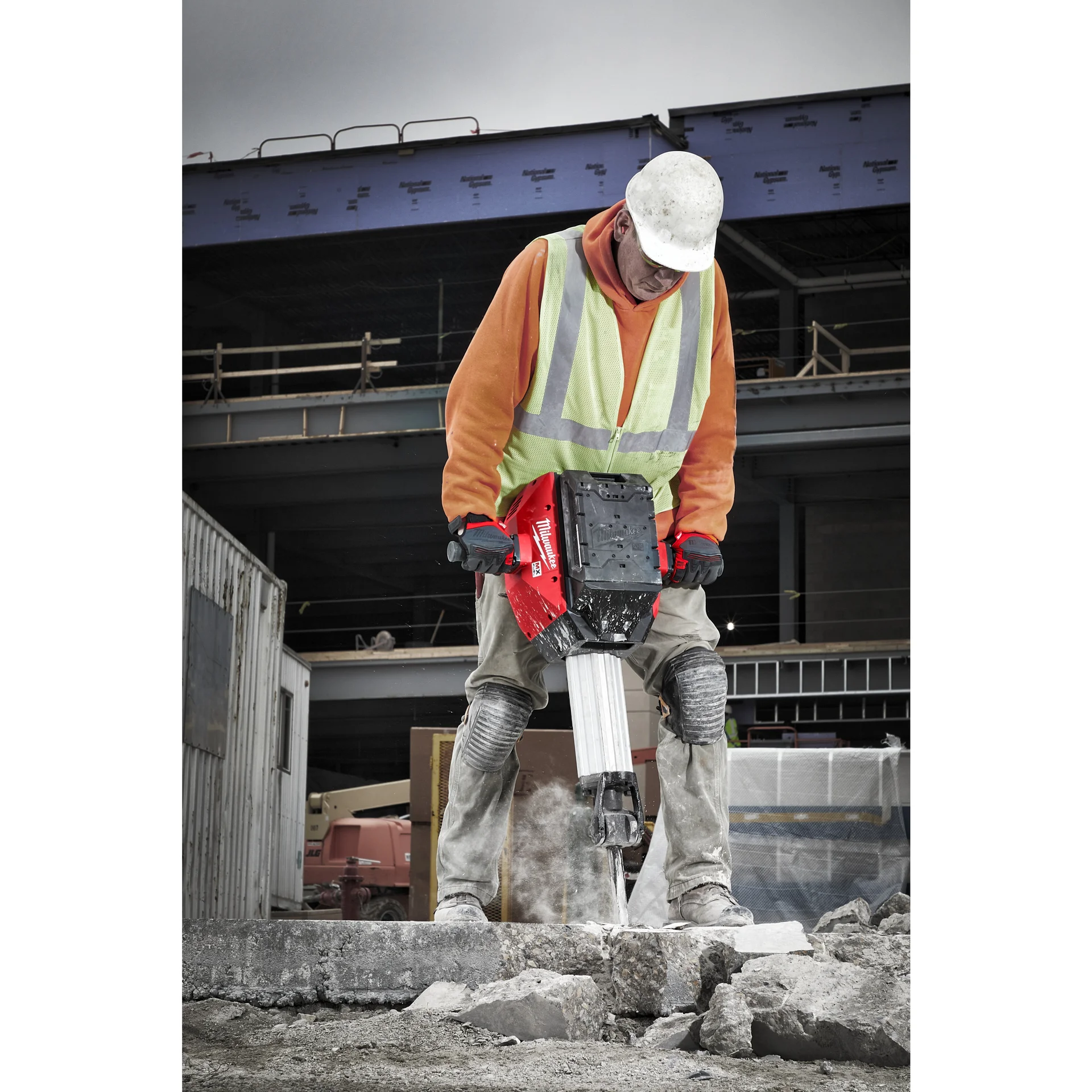 MXF DH2528H MX FUEL 28 mm Hex Demolition Hammer in use on the job