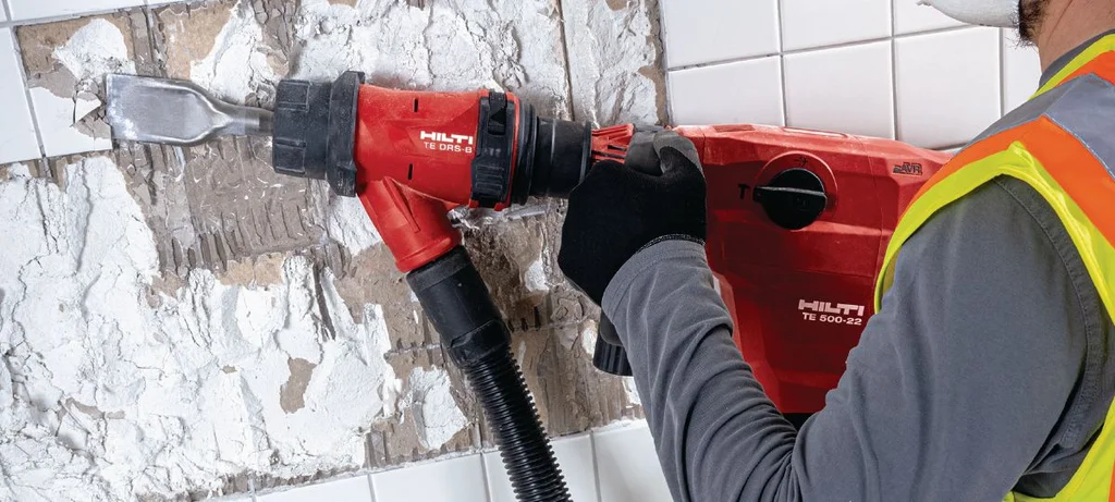 Hilti TE 500-22 removing concrete on a renovation site