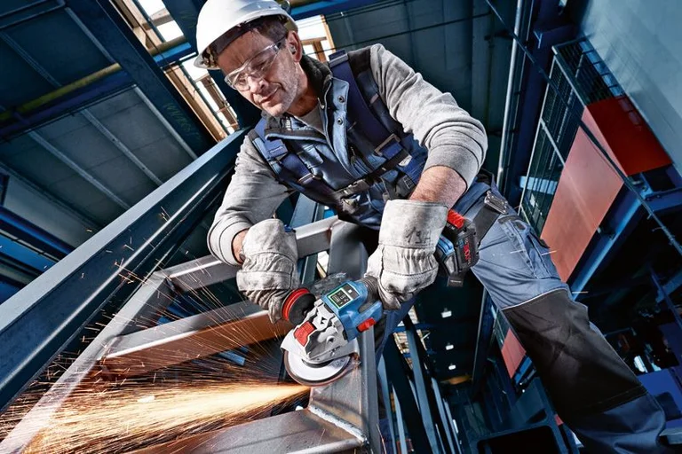 Bosch ProCORE18V 5,5 Ah in gebruik, afbeelding 3